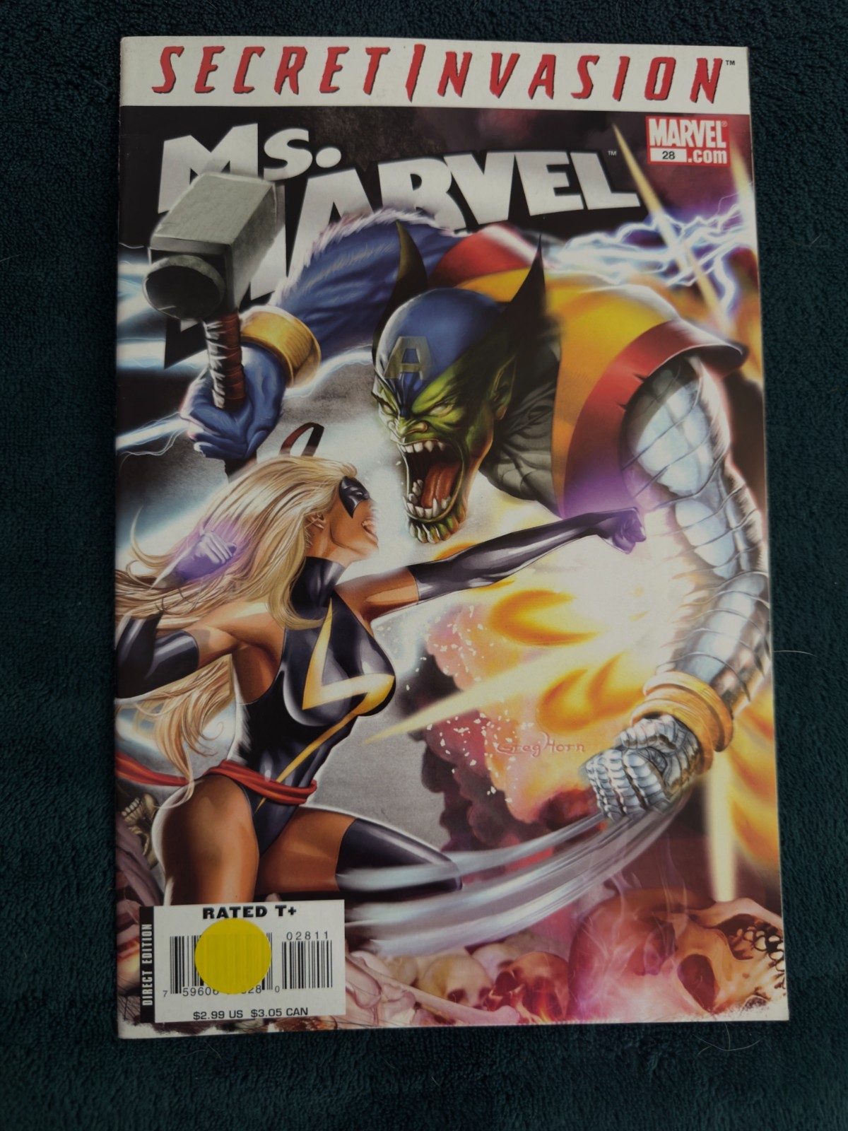 Mixed Comic Book Lot – IDW, Vertigo, Star Wars, Star Trek, (12 Comics)