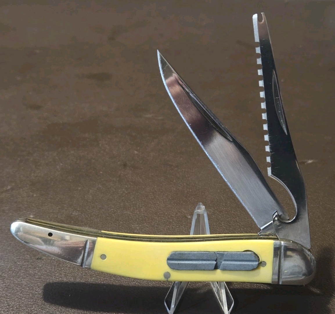 Vintage Western S-751 Folding Fishing Fish Pocket Knife 2 Blade Yellow *READ*