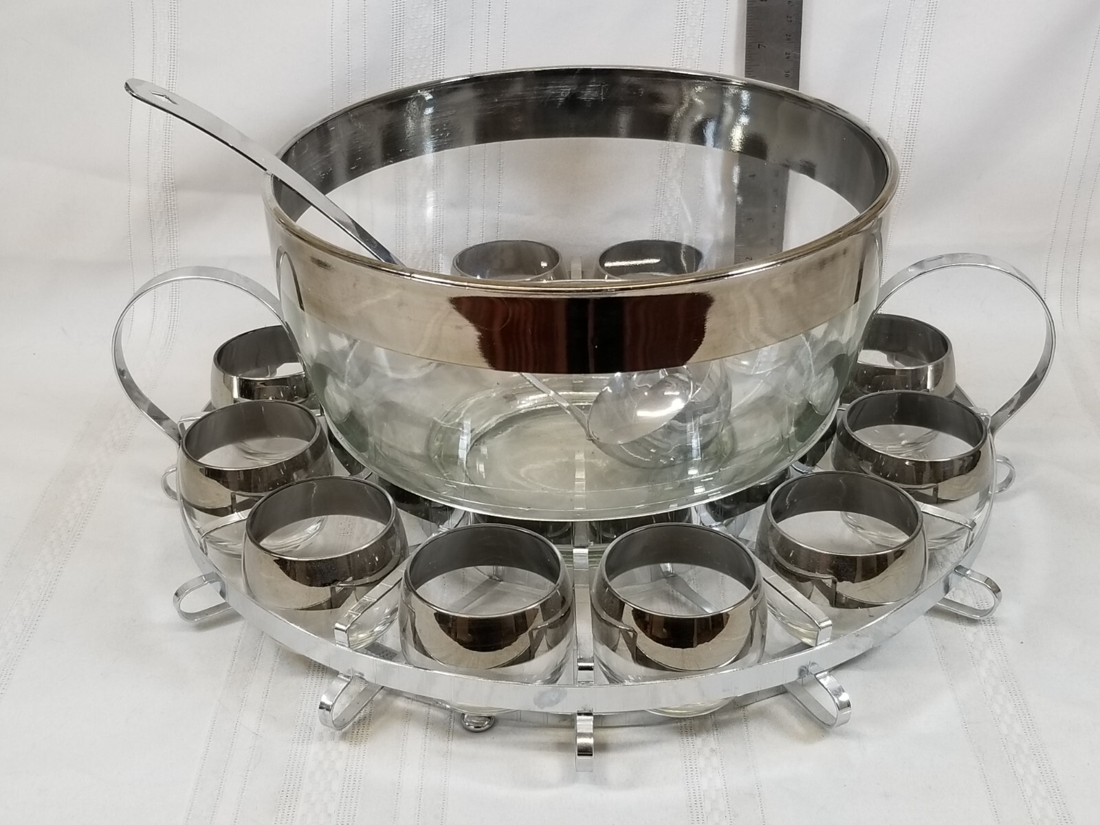 VINTAGE MID CENTURY DOROTHY THORPE PUNCH BOWL 12 ROLY POLY GLASSES. MCM. ￼ 1960s