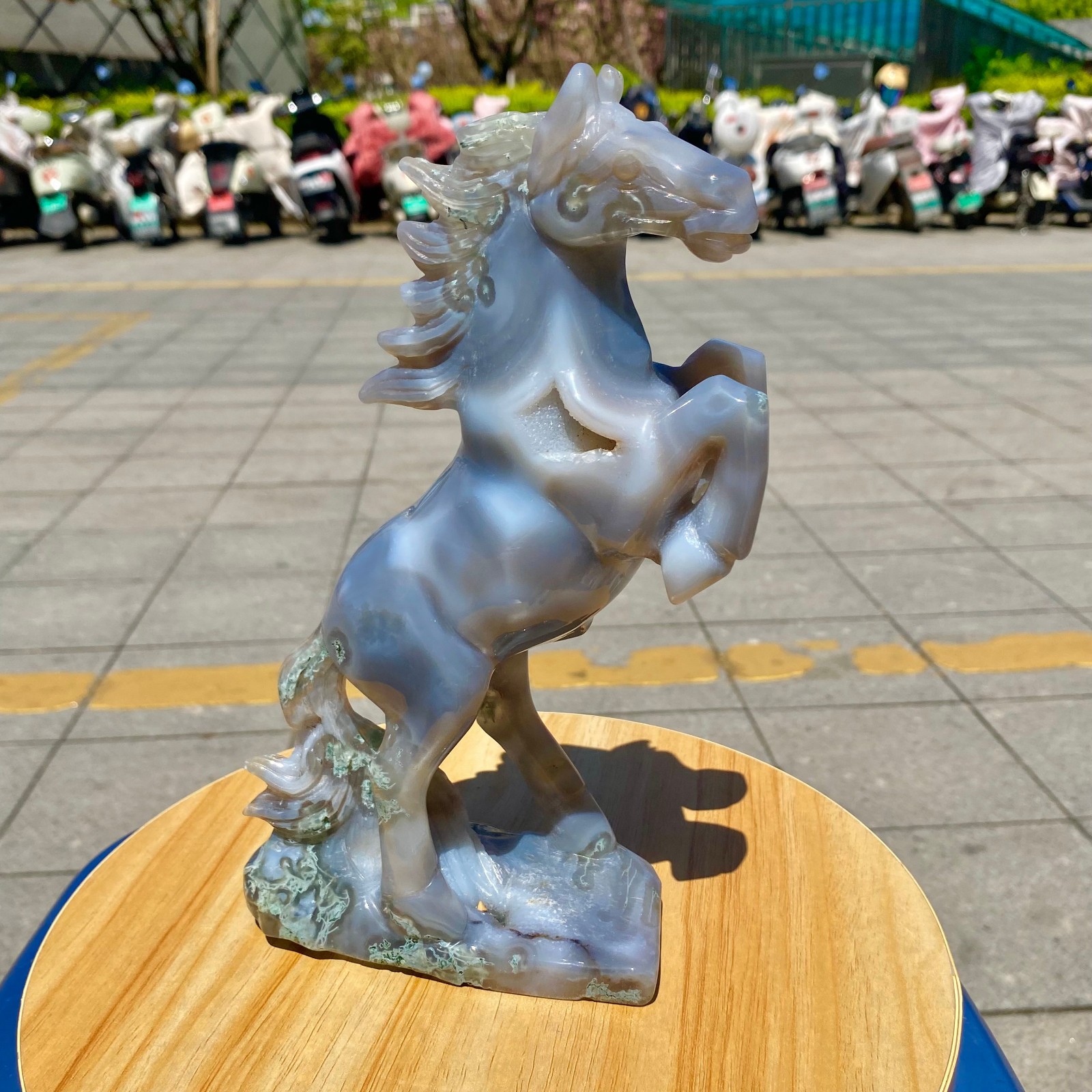 2.42LB Natural Agate Carved Horse Figurine, Exquisite Hand Carved Gemstone Statu