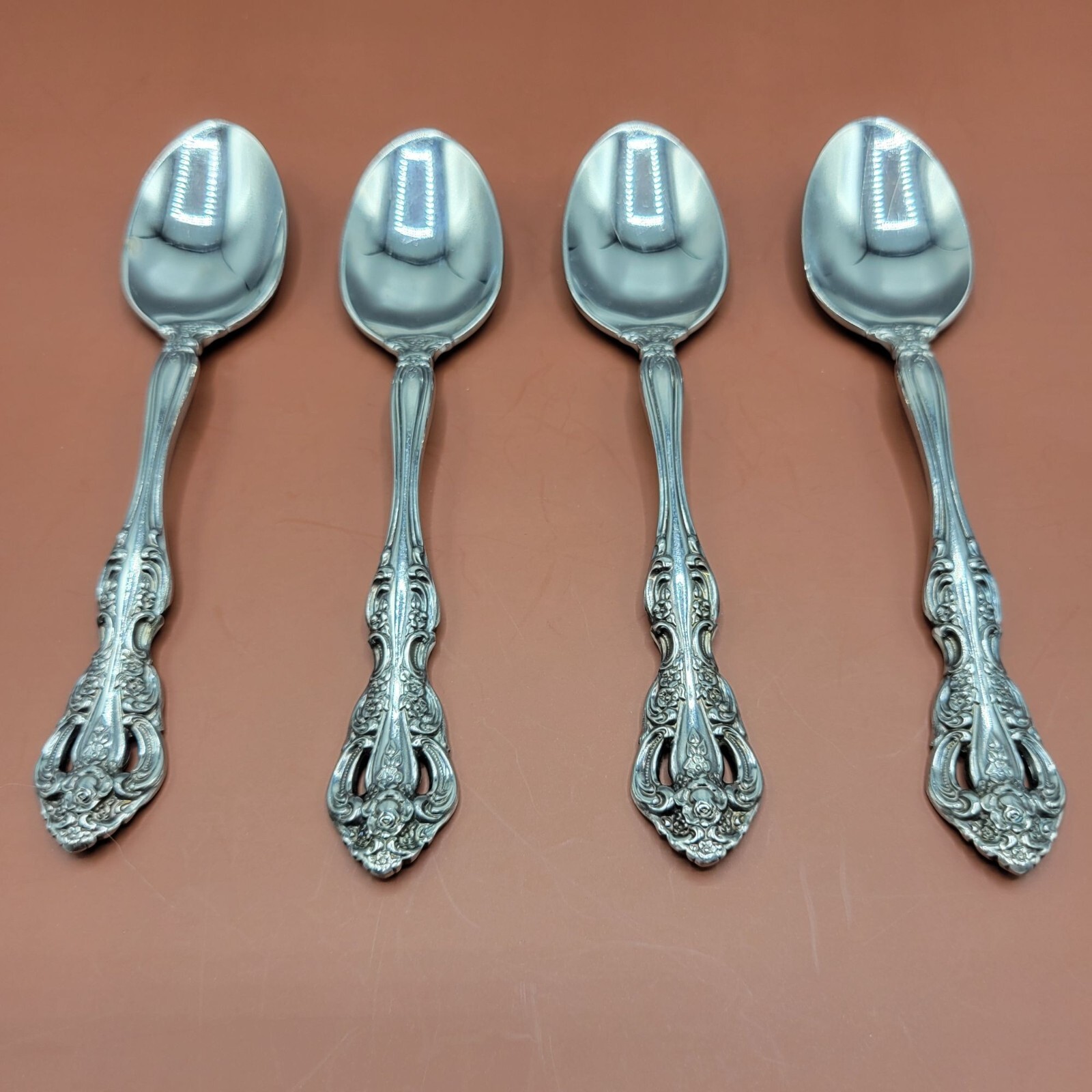 Vtg Set Of 4 Imperial Intl Chalmette Oval Soup Spoon Floral Design Korea 7 1/8in