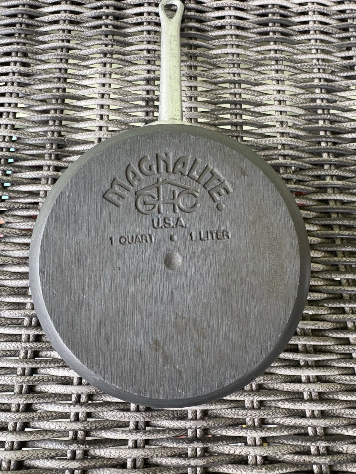 Vintage Magnalite GHC 1 Quart / 1 Liter Pot With Lid USA Anodized Aluminum 1 Qt