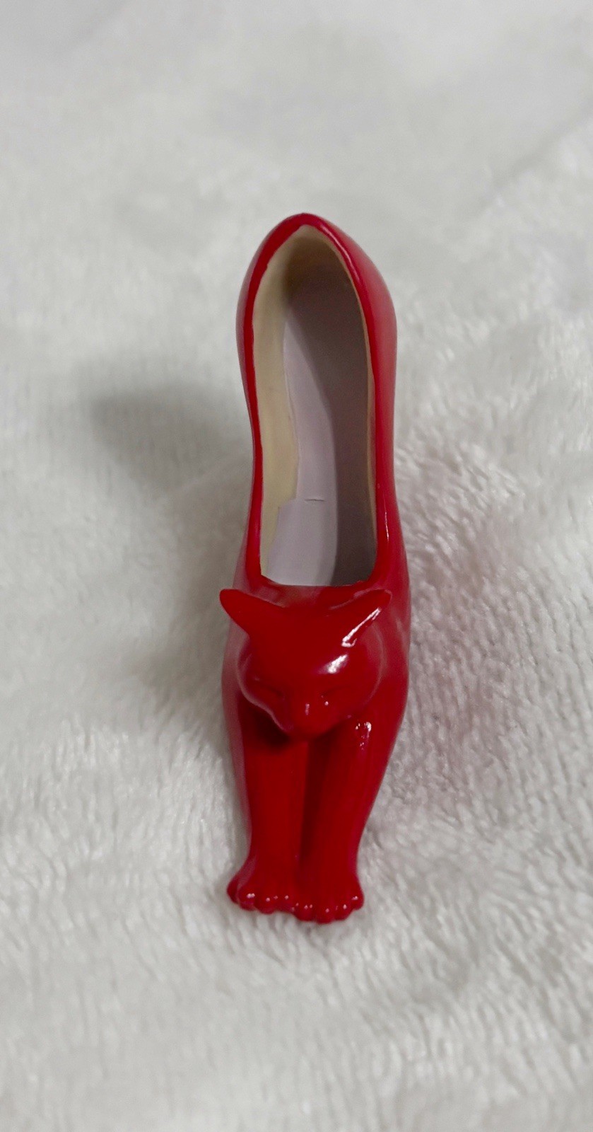 Kitan Club, Red Tsutomu Funabashi or High Heel Cat Mini Figure, Gachapon 2023