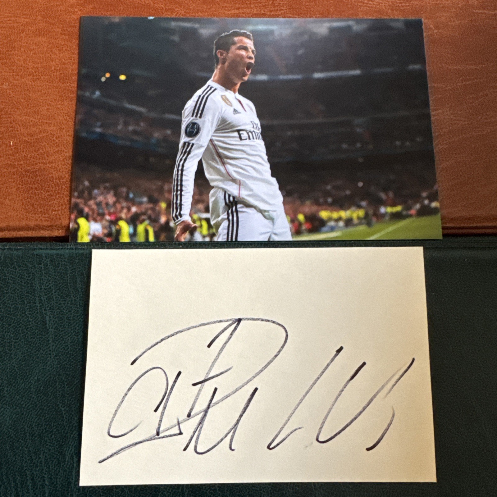 (BF3) CRISTIANO RONALDO ORIGINAL SIGNED AUTOGRAPH FOOTBALL REAL MADRID PORTUGAL