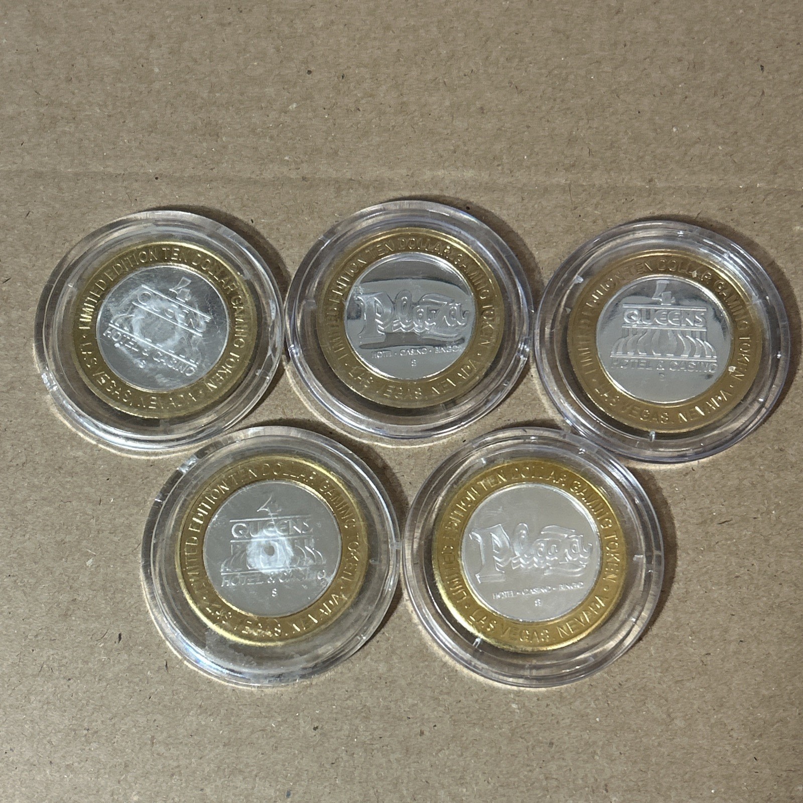 (5) Plaza & Four Queens Casino Ltd. Ed. 10 Dollar Gaming Tokens Las Vegas ~ Clad