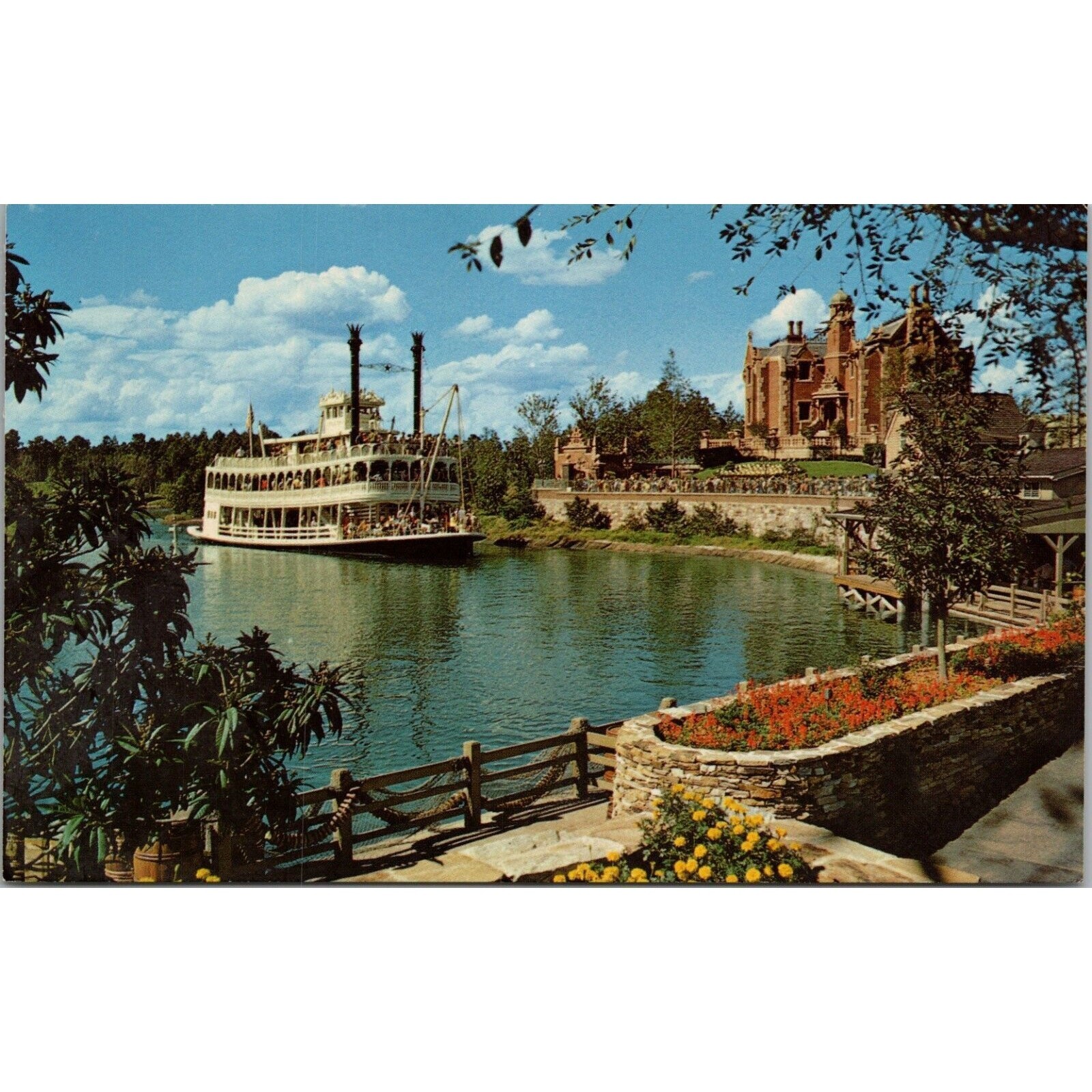 Cruising The Rivers of America Walt Disney World FL Postcard PC500