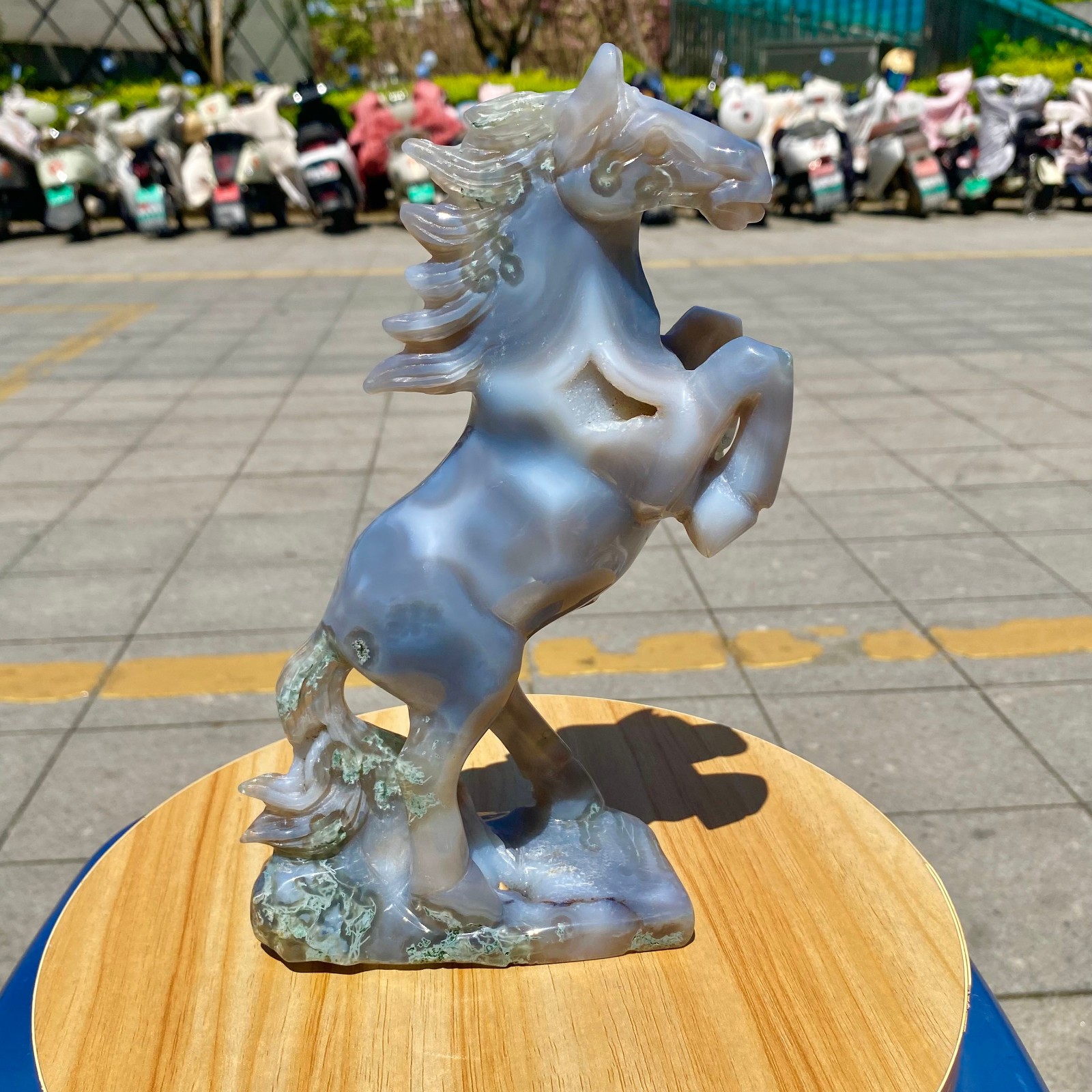 2.42LB Natural Agate Carved Horse Figurine, Exquisite Hand Carved Gemstone Statu