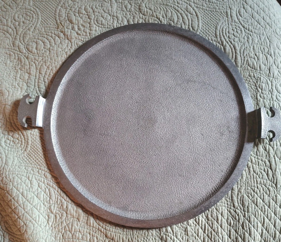 Vintage GUARDIAN SERVICE WARE Cast Aluminum Griddle Pizza Pan Platter Tray 15.5″