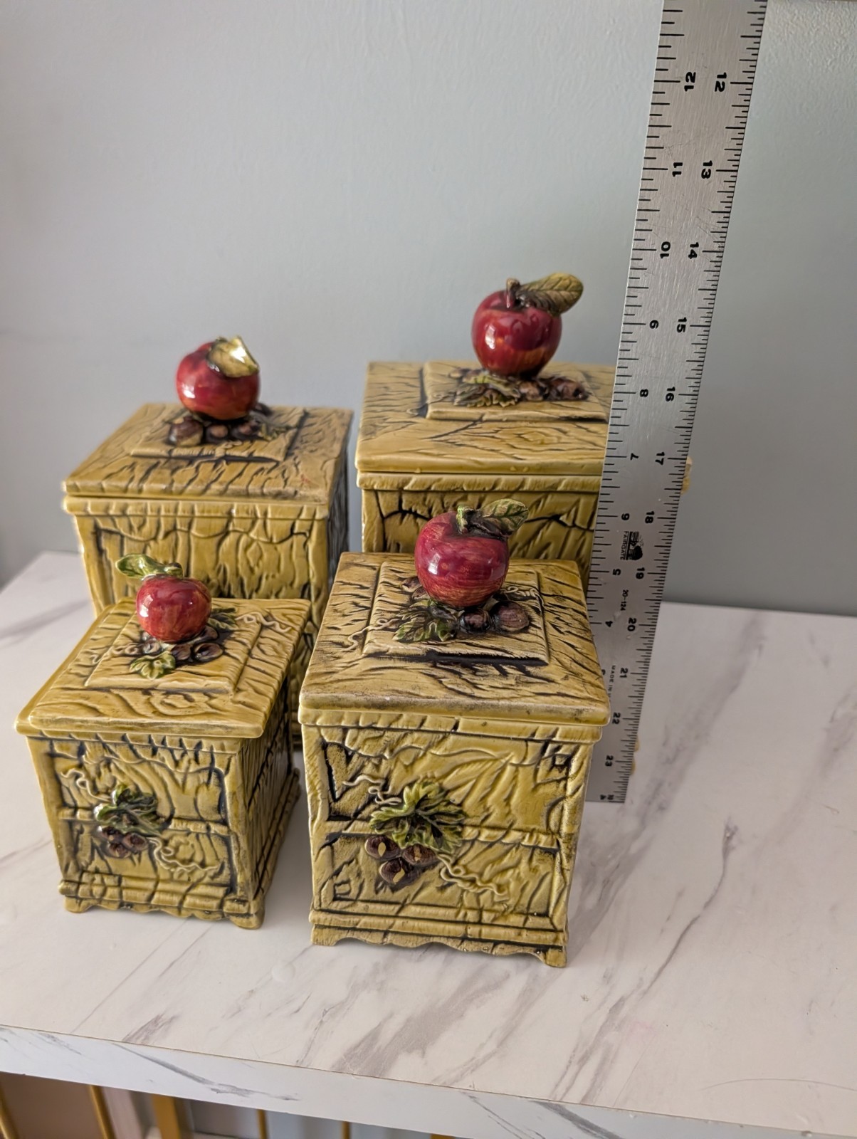 Geo Z Lefton Ceramic Canister Set Pear & Apple Square