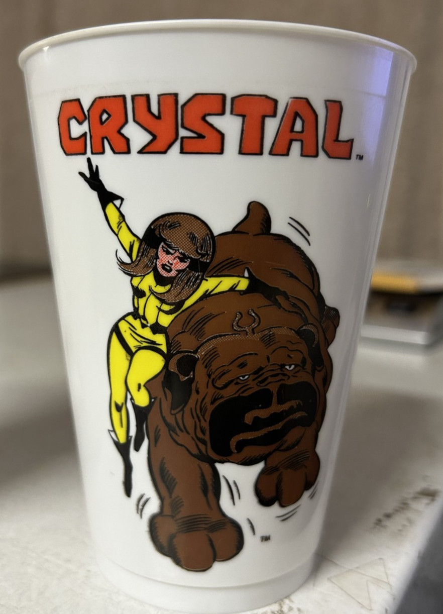 CRYSTAL & LOCK JAW Marvel Super Heroes 7-11 CUP 1975 Large Version INHUMANS