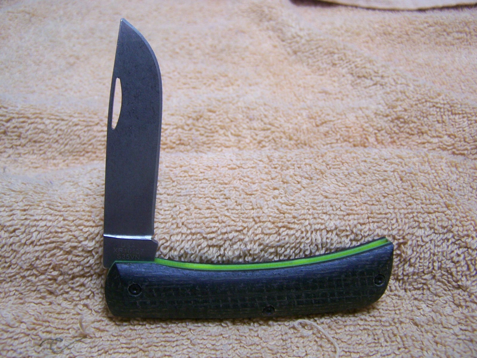 CASE XX SODBUSTER JR BLACK BURLAP DAYGLOW CROSSROADS 66382 XR10137- S35VN G10