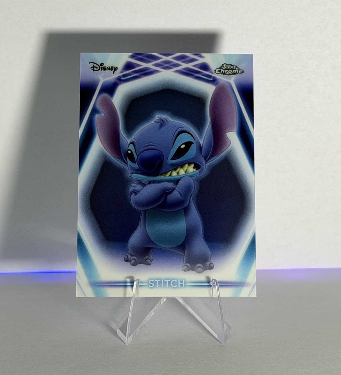2026 Topps Disney Neon Stitch Chrome Neon Etch insert #CNE-14