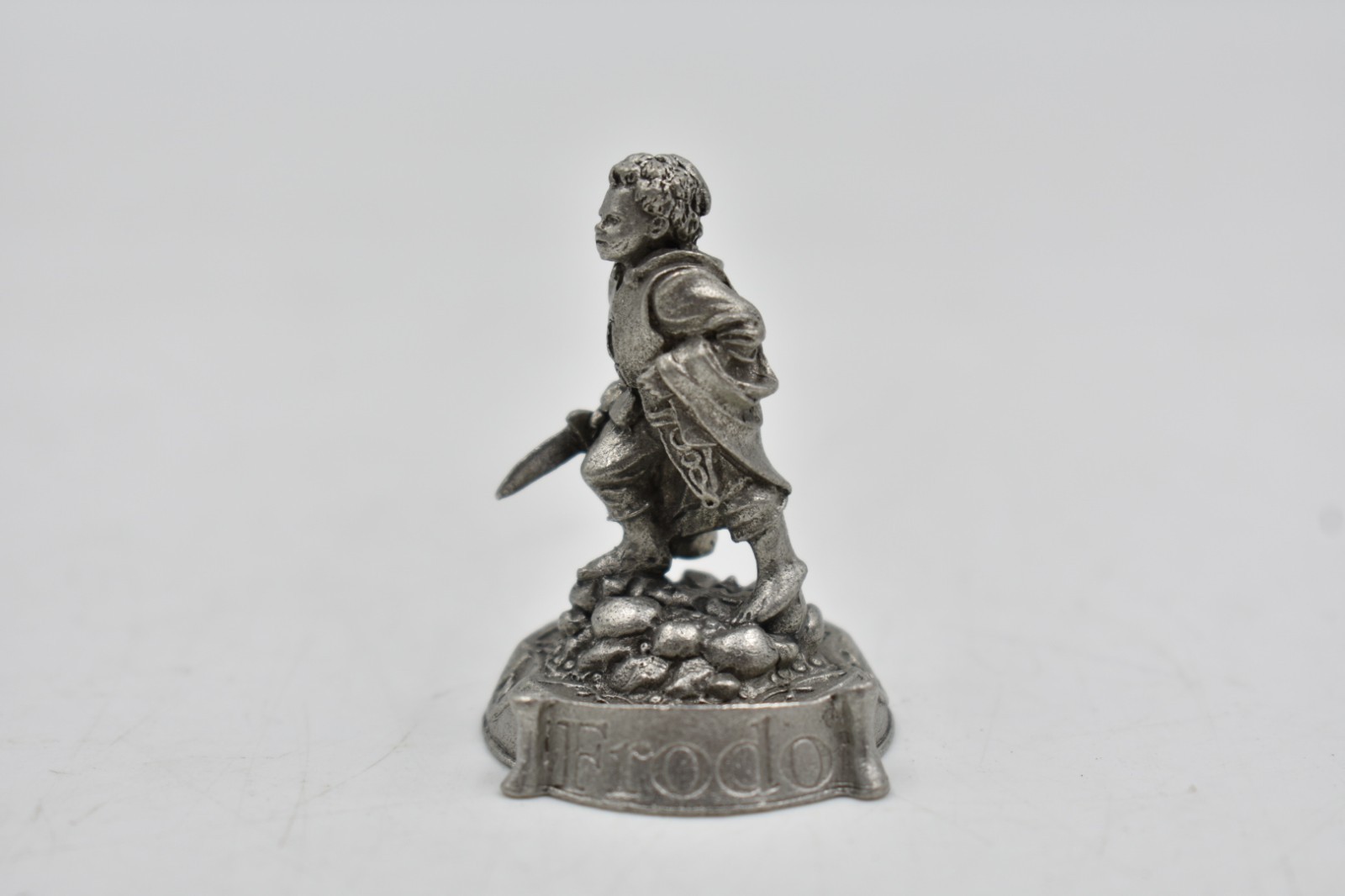 Prince August Rawcliffe Pewter LOTR Frodo Baggins Hobbit Tolkien Figurine AD&D