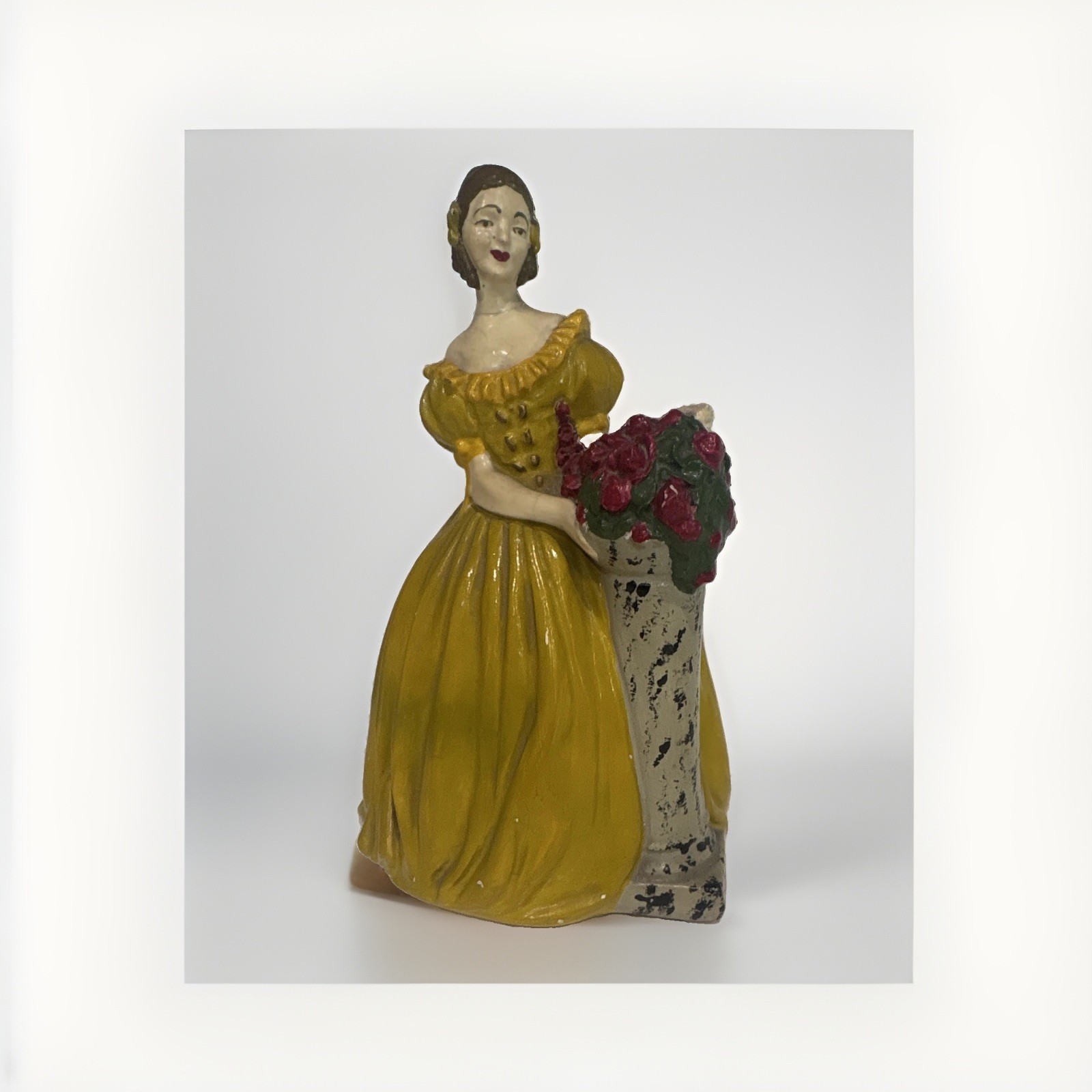 Vintage Goldcrest Southern Belle