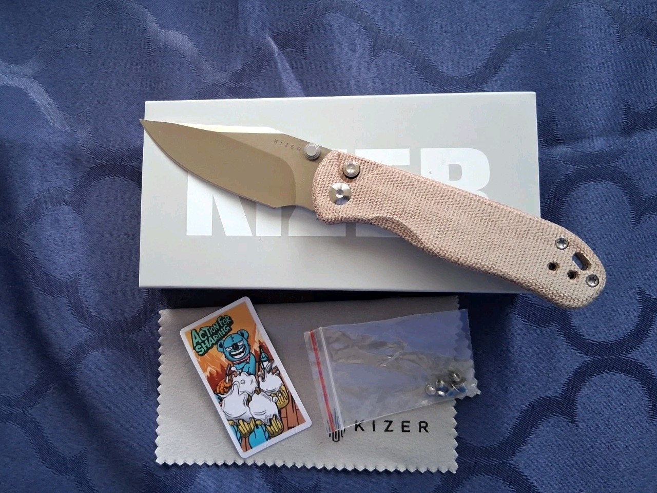 🔥 KIZER – Drop Bear 2 Folder w/ Nitro-V Blade & Micarta Handle – V3619.2CC1