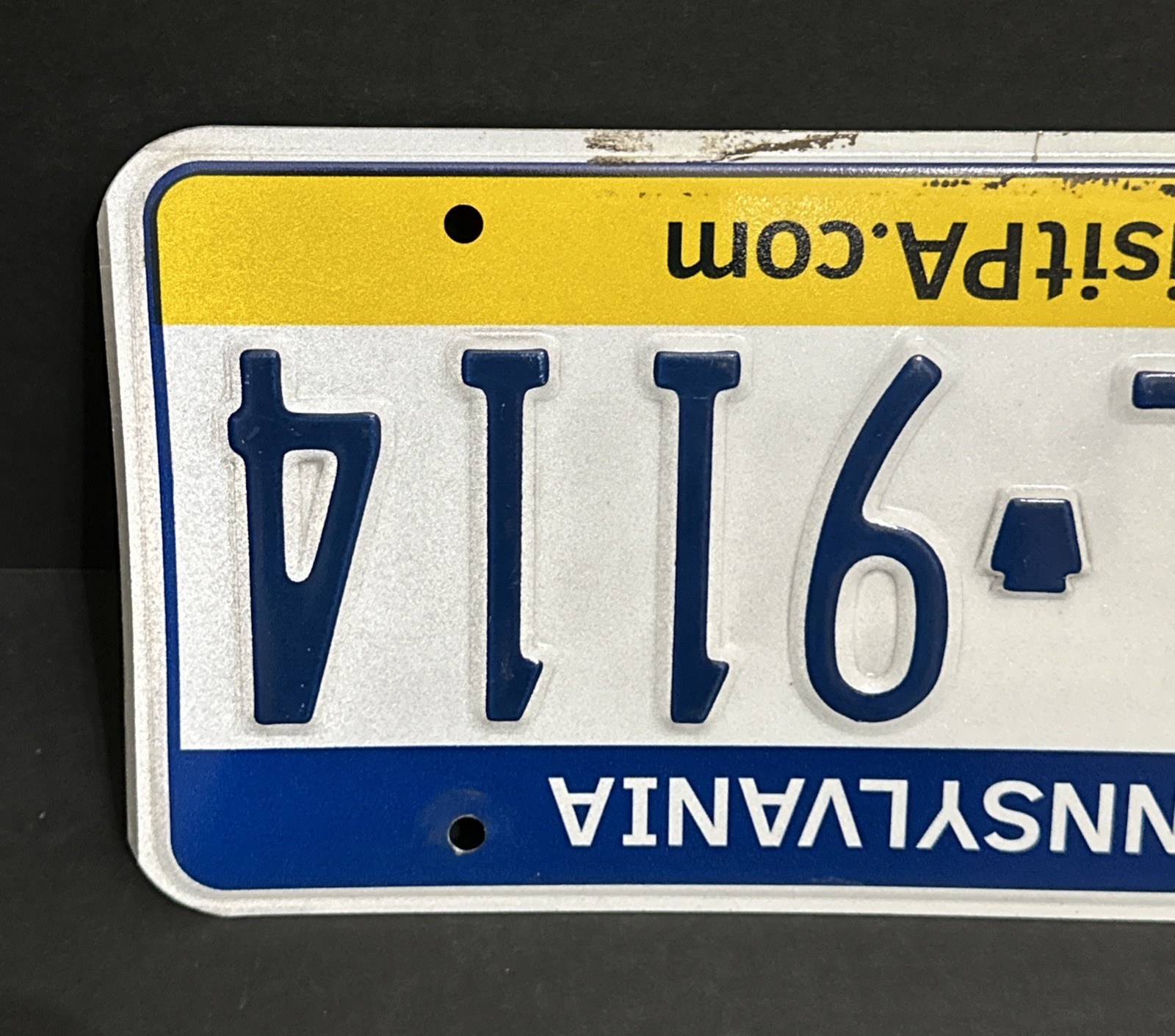 Pennsylvania License Plate — LRL – 9114 VISIT PA.COM — MINT Condition !!