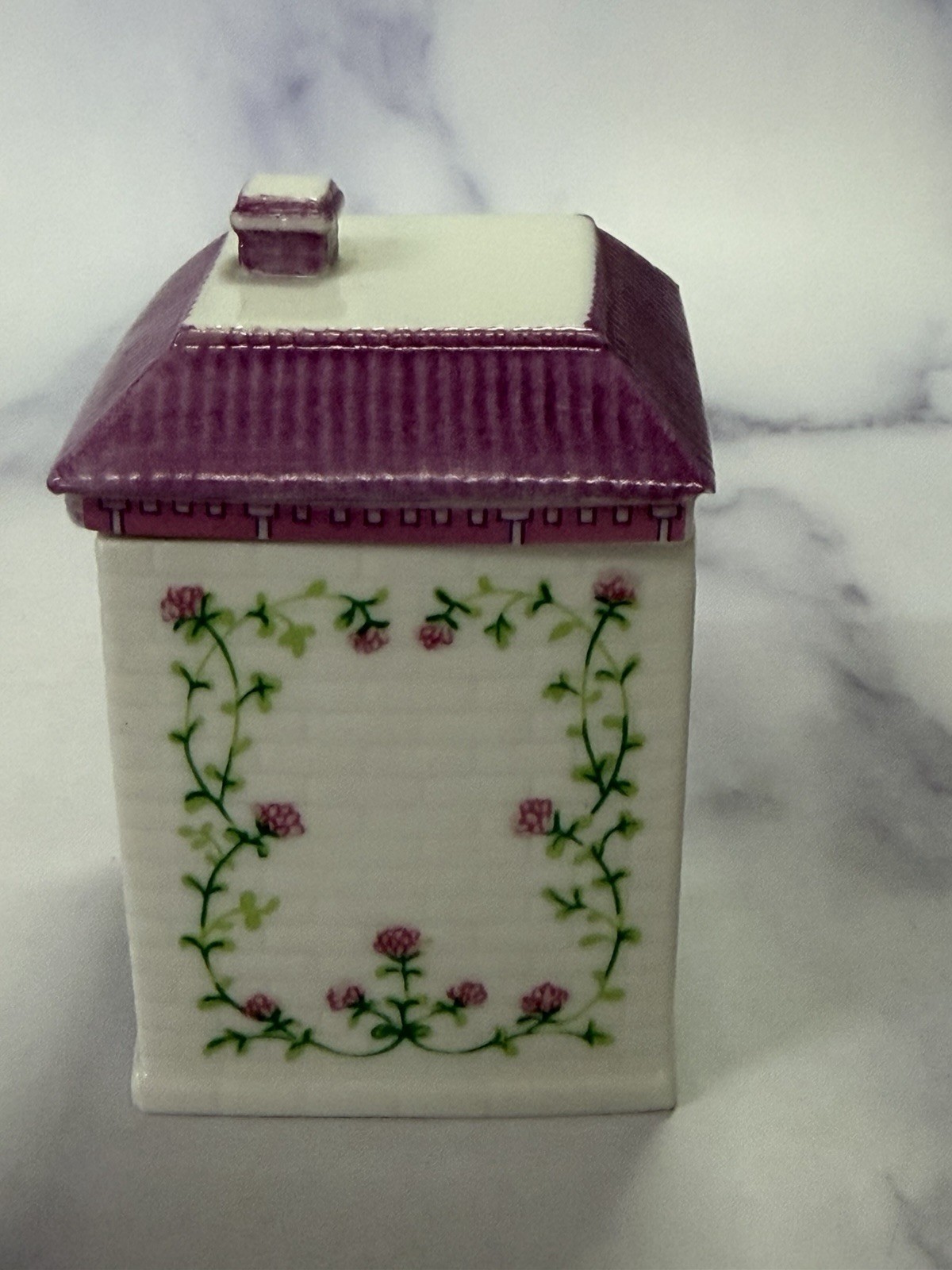 1989 Lenox Spice Village THYME Porcelain House Spice Jar
