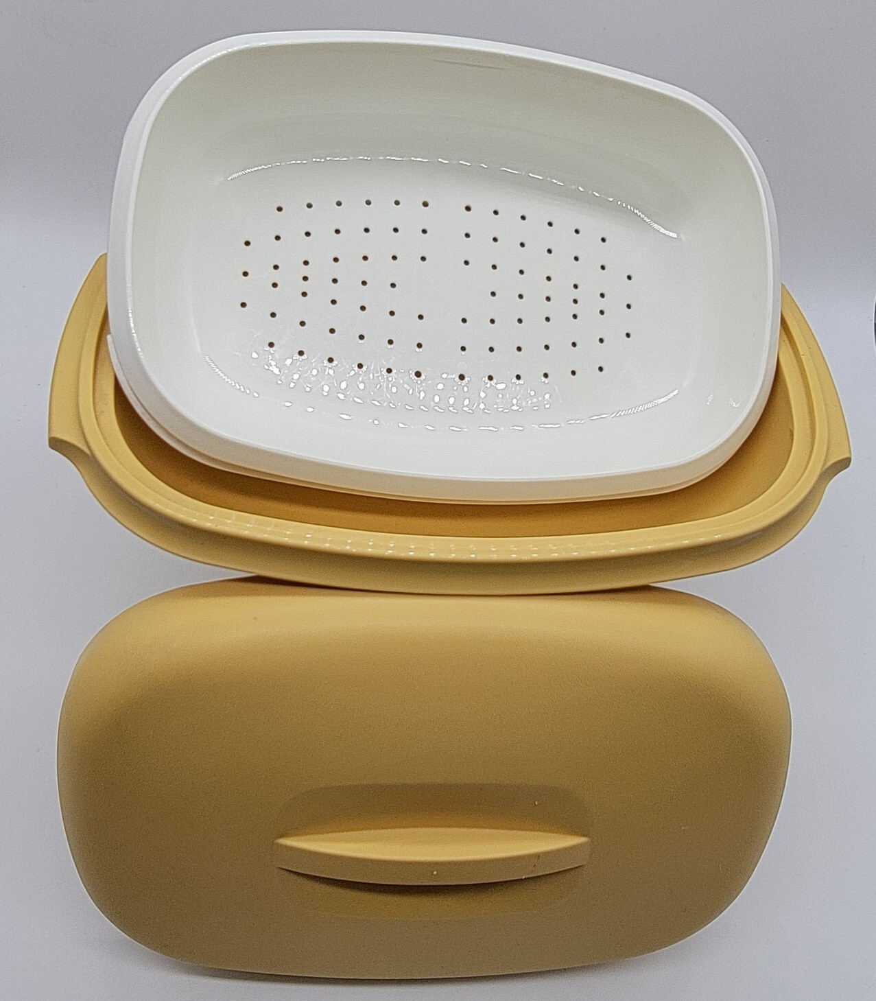 Tupperware Steamer Rice Cooker 6 cups Mustard Yellow Vintage 3 piece Microwave