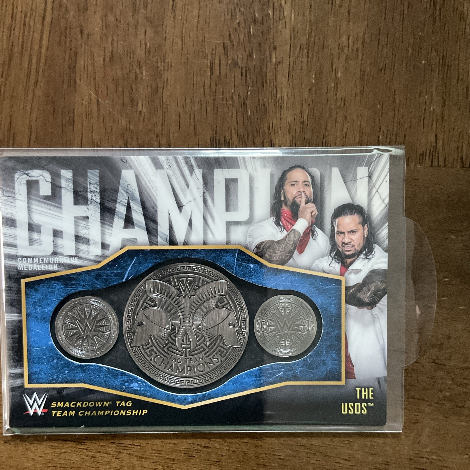 Topps WWE Smackdown Tag Team Championship Serial Numbered Card CC-TU The Usos