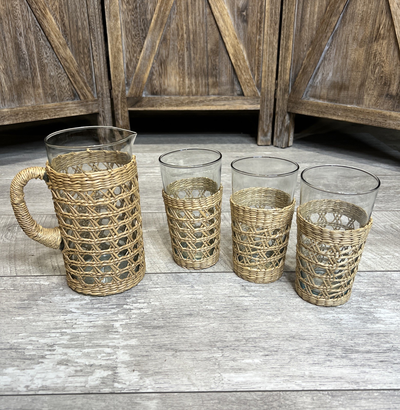 Vintage Pier One Pitcher 48oz w/ (3) 16oz Glasses Seagrass Sleeve Rattan Tiki