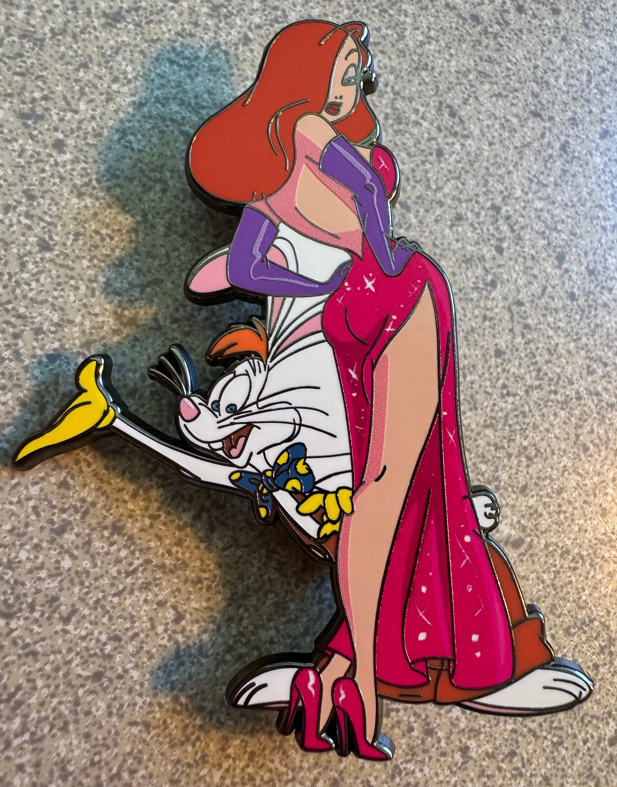PIN JESSICA & ROGER RABBIT 3″ JUMBO FANTASY WHO FRAMED ROGER RABBIT? new