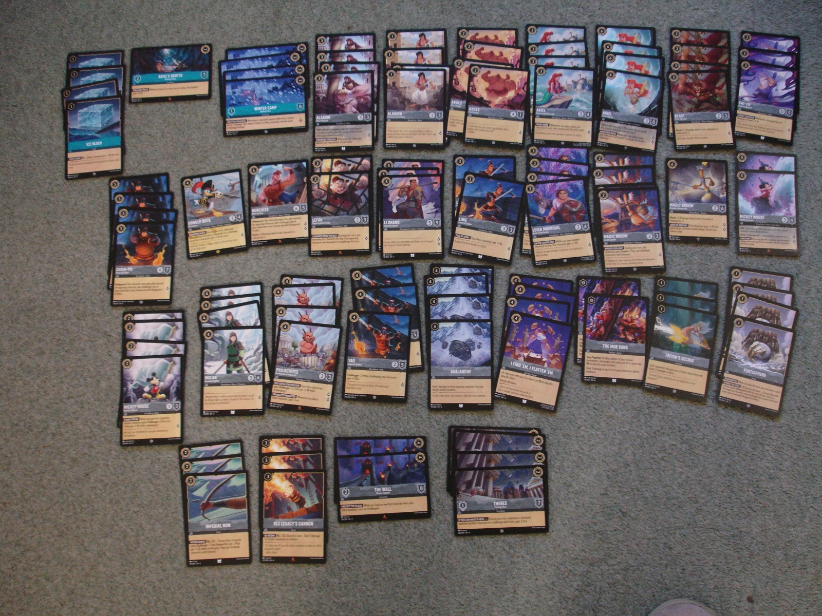 Disney Lorcana TCG Ursulas Return Trove Box & 592 Cards incl Foil & Legendary