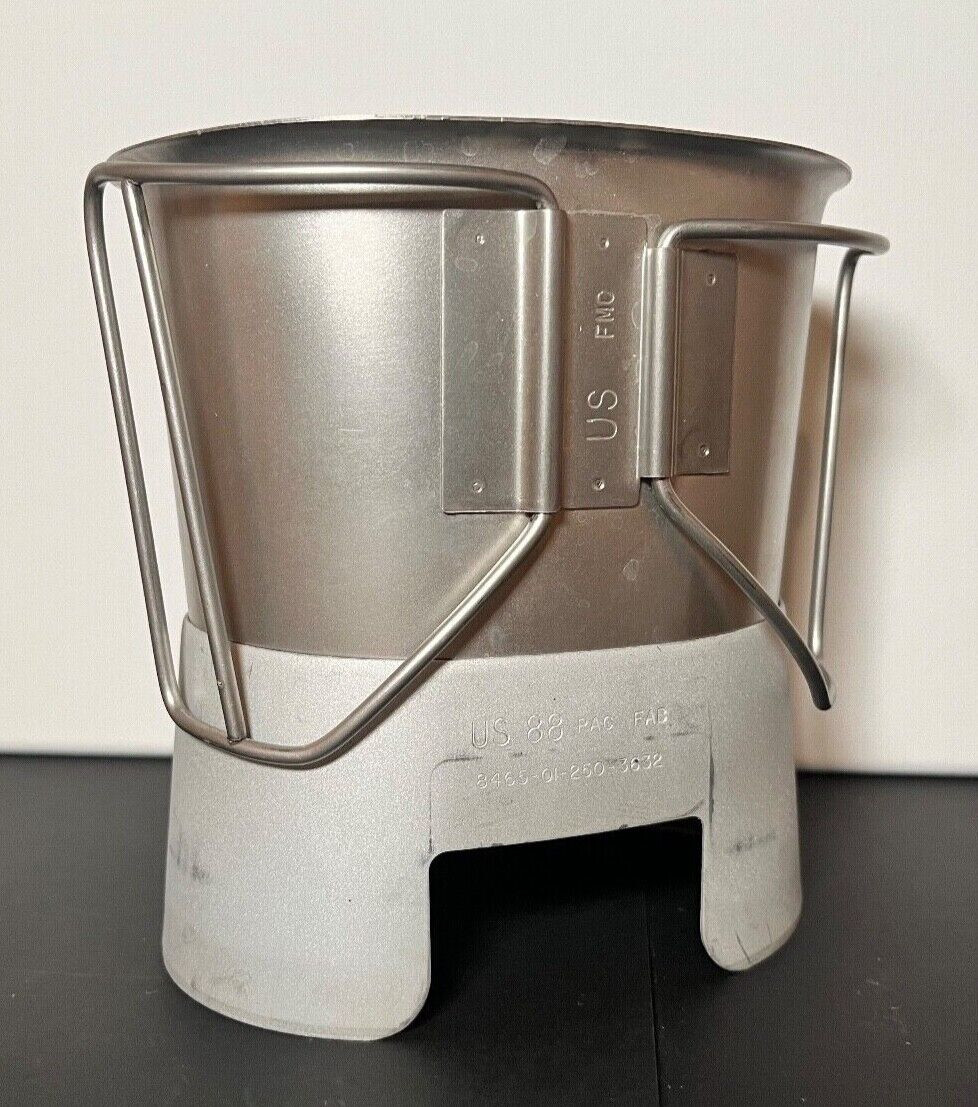GENUINE US Military CANTEEN CUP STAINLESS and STOVE / STAND COMBO EXCELLENT