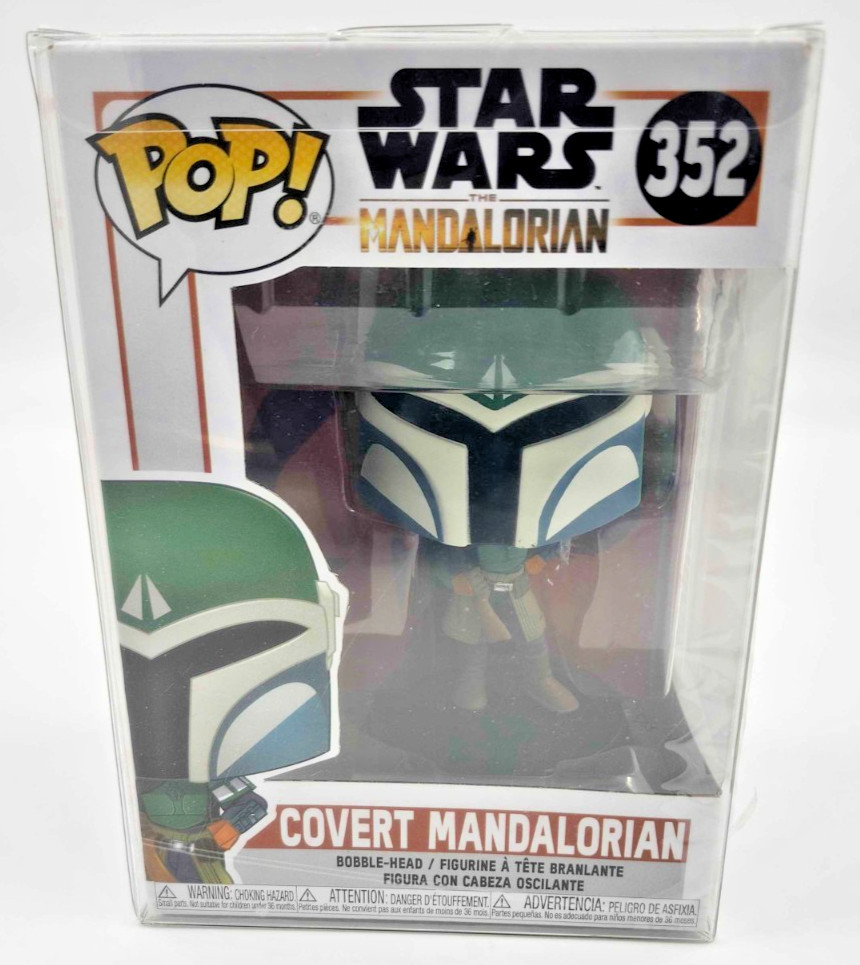 Funko Pop Star Wars The Mandalorian Covert Mandalorian #352 w/ Protector