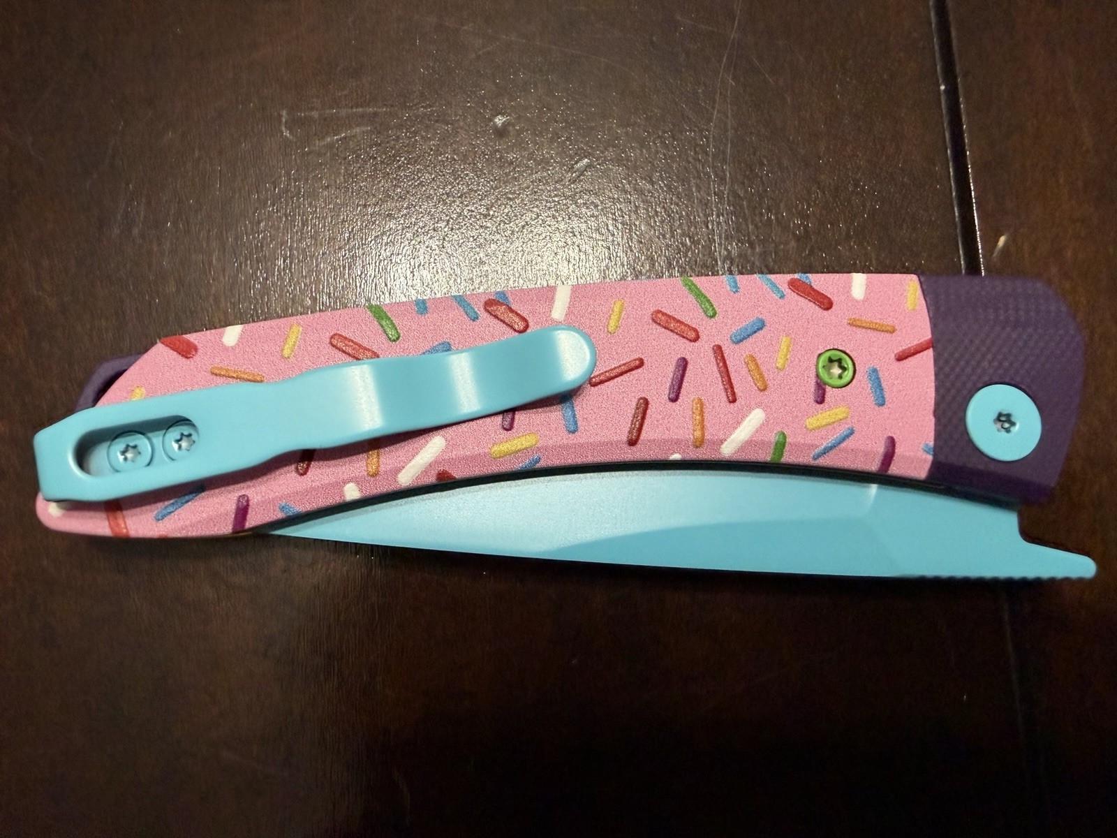 Kizer Mini Momo Liner Lock Pocket Knife Dessert Warrior