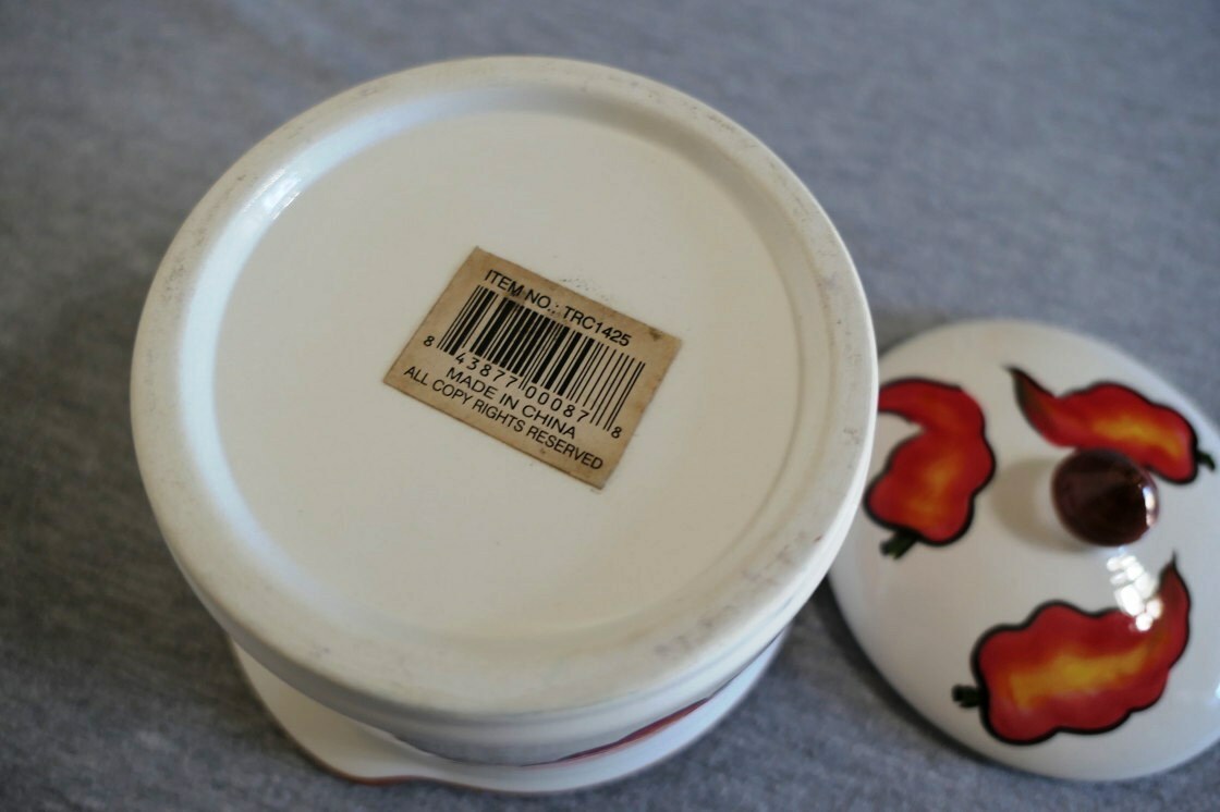 Hand Painted Ceramic Jalapeno Pepper Serving Bowl Canister Jar w Lid 4.5″ H