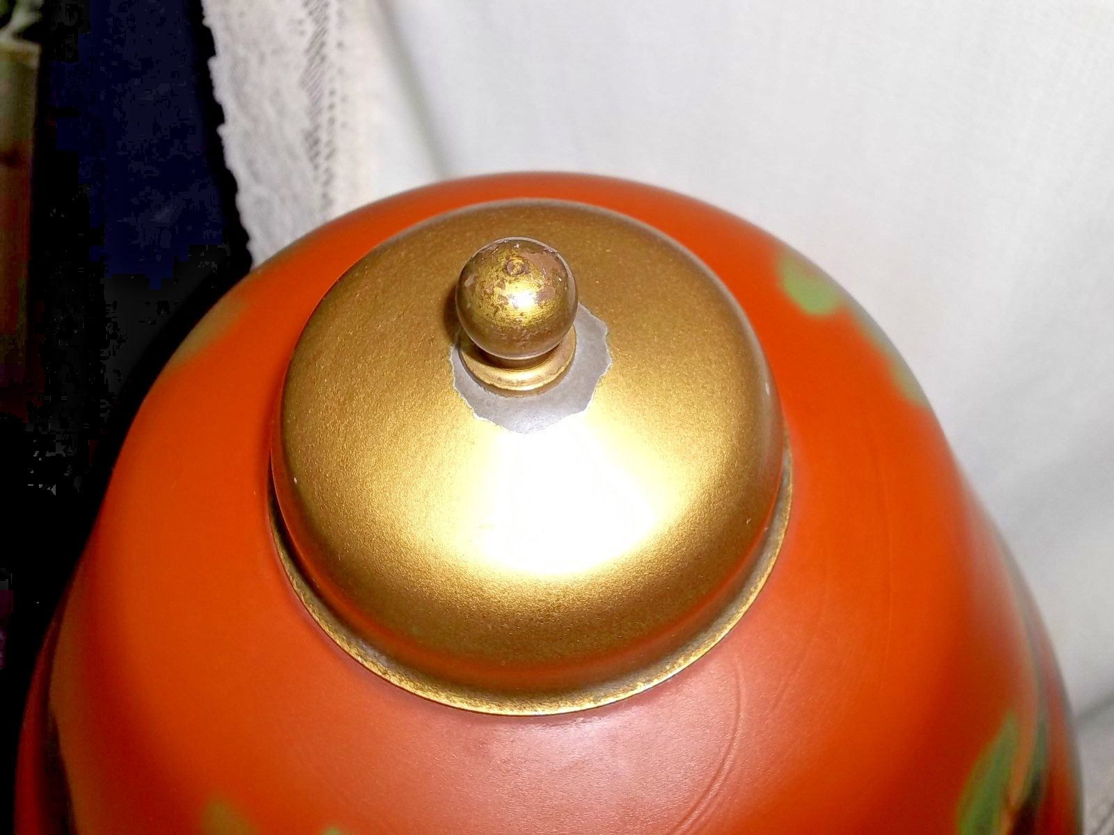 PR REVERSE PAINTED LAMP ATTRIBUTED TO MOE BRIDGESS 14″ X 8.5″
