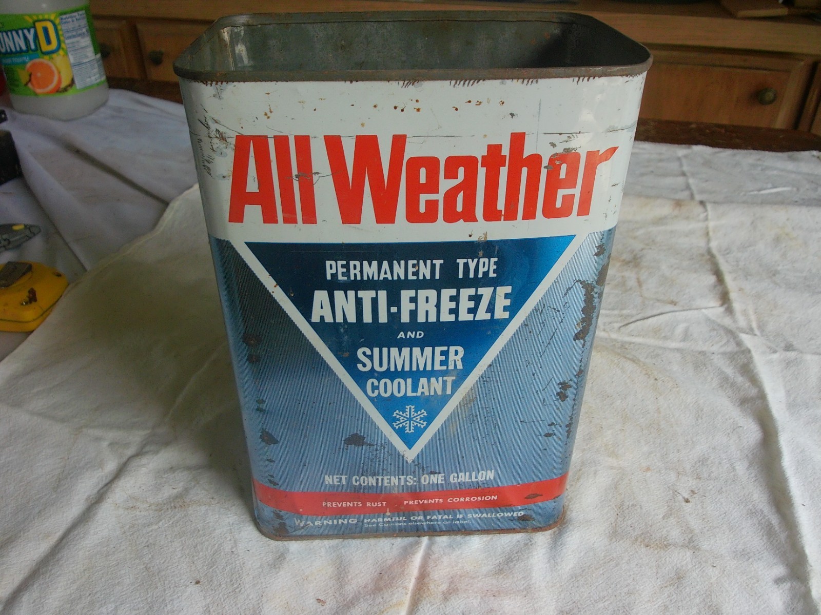 Vintage 1 Gallon Oil Can All Weather Antifreeze No Top Only 1 on eBay! 26-30