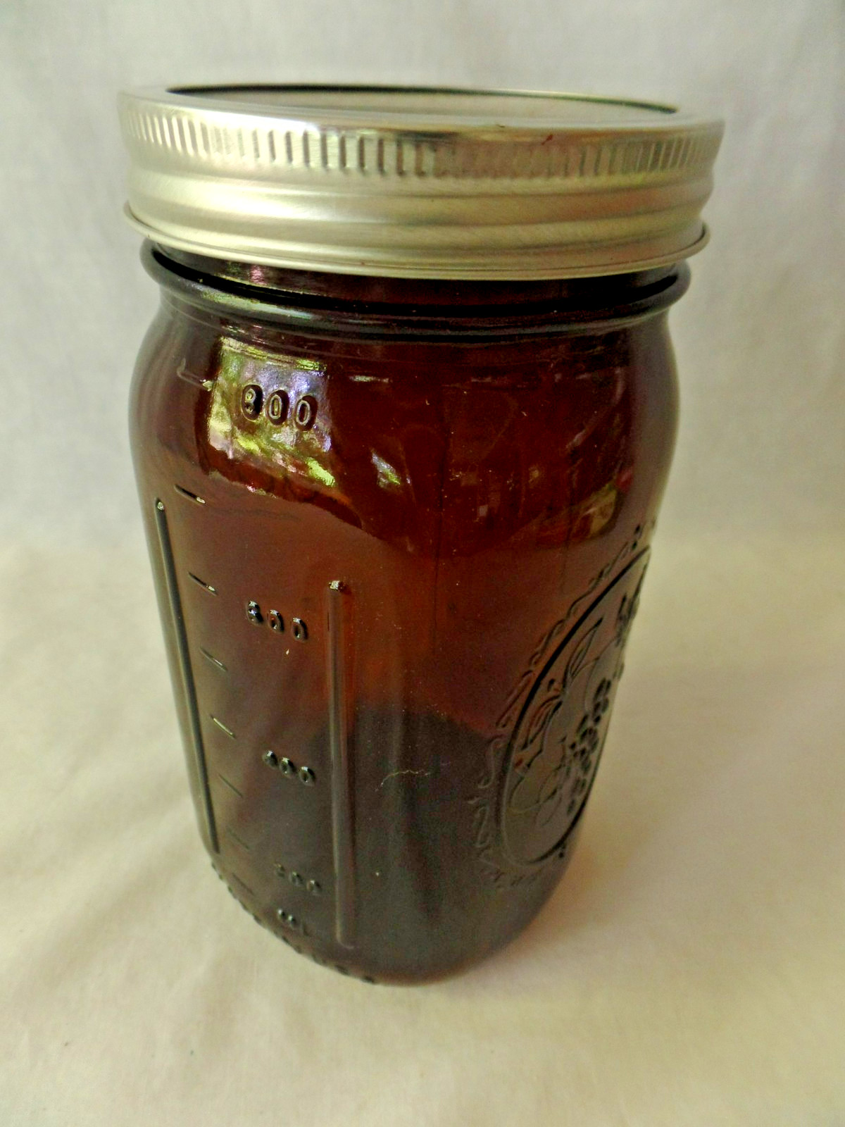 4 NEW Ball AMBER color 1 quart CANNING JARS with lids & bands 2019