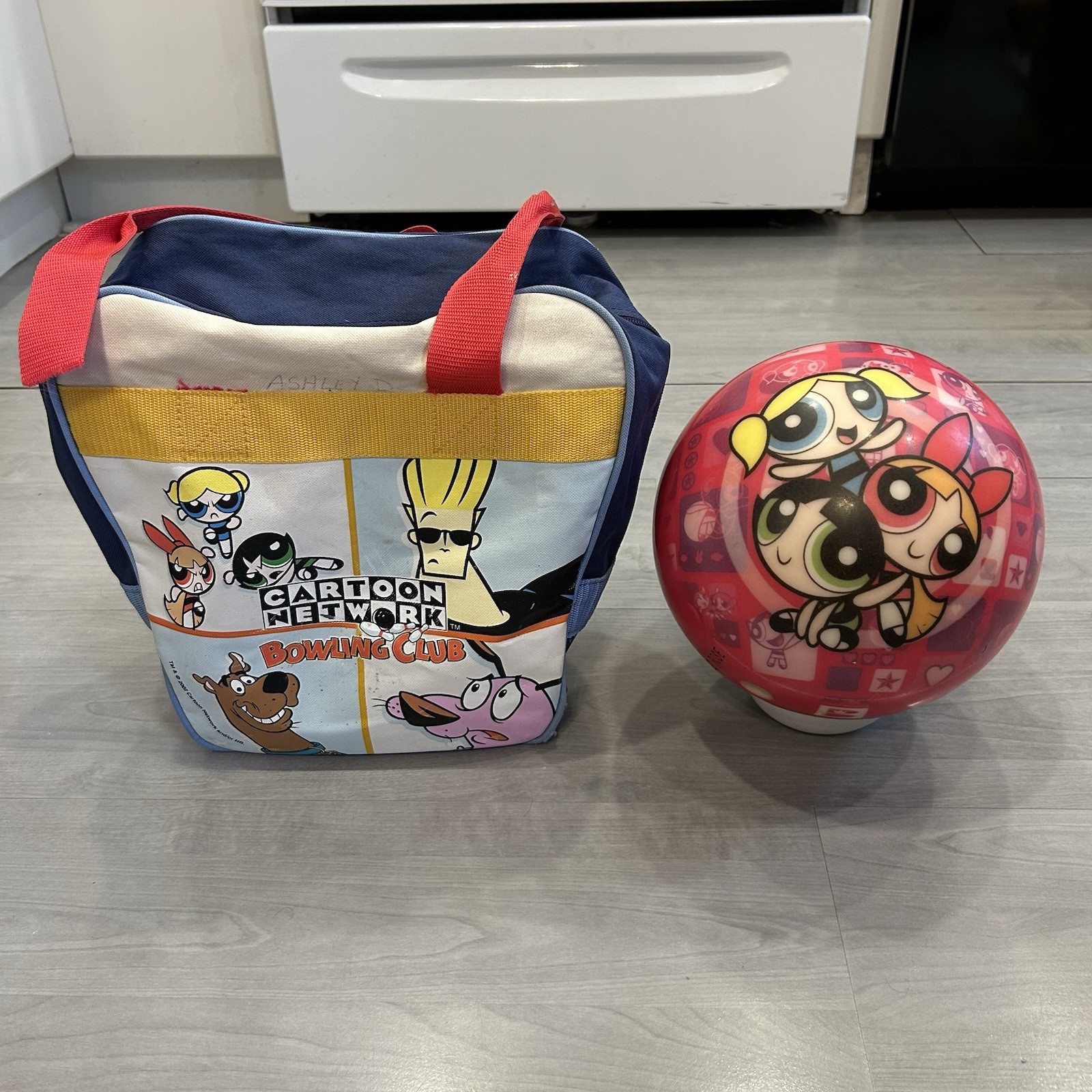 Vintage 2002 Cartoon Network Powerpuff Girls Bowling Ball Bag Kids Set Retro