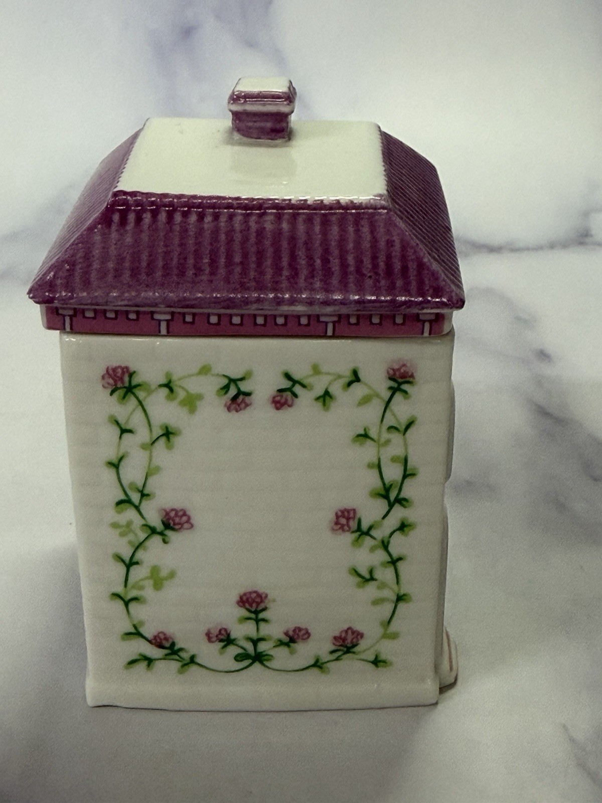 1989 Lenox Spice Village THYME Porcelain House Spice Jar
