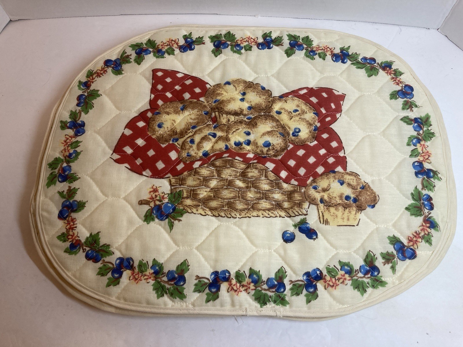 Vintage Quilted Blueberry Muffin Placemats Set Of 6 • Handmade 16 1/2”x 13”