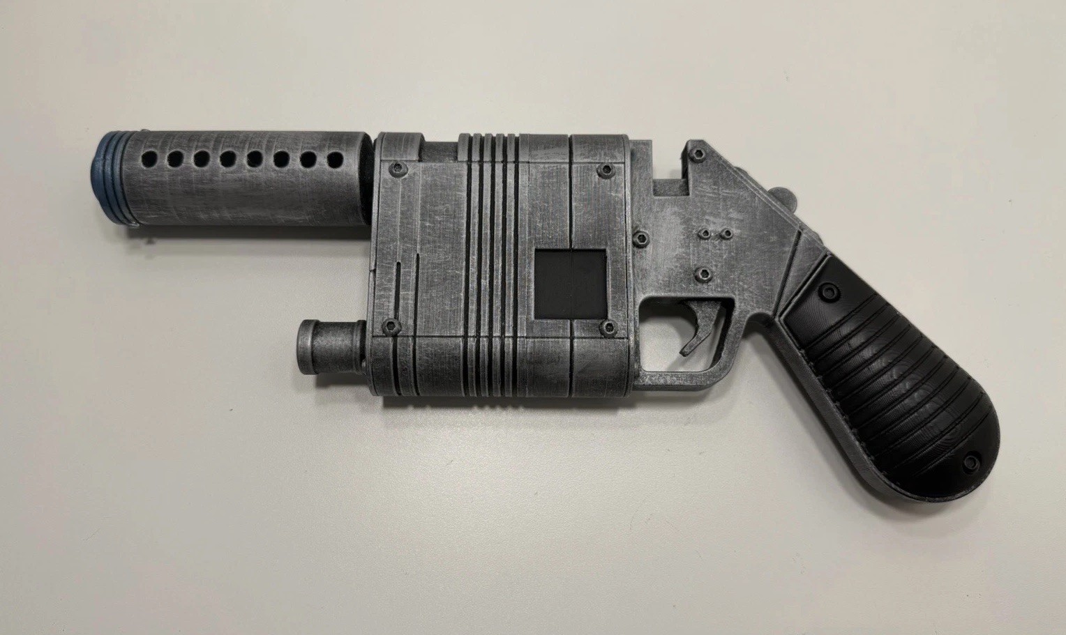 Star Wars Rey NN-14 Blaster Pistol Prop Replica Weathered 1:1 Cosplay Accessory