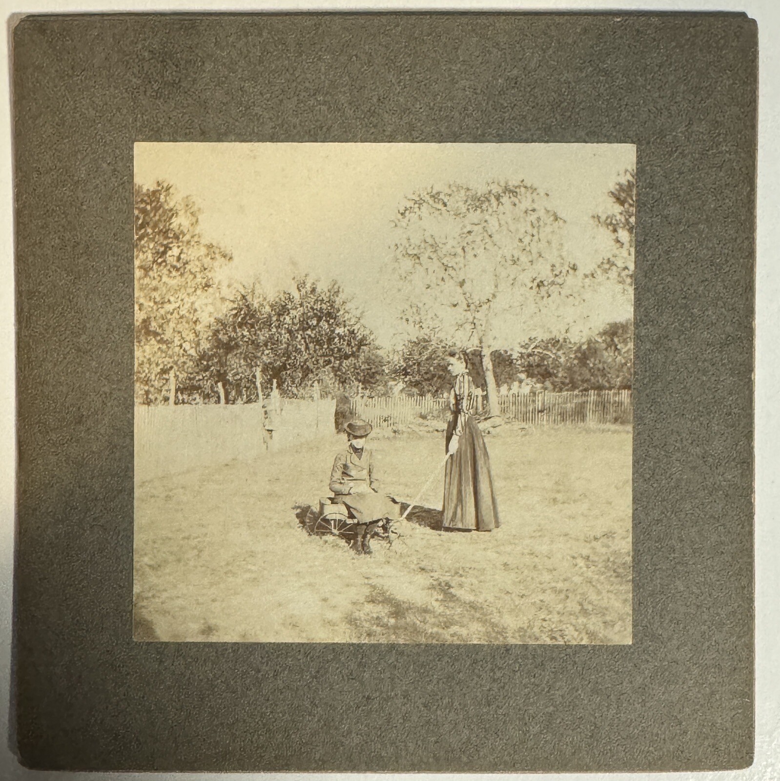 1900 Paris Texas TX Cabinet Card Photo Family Antique Photography