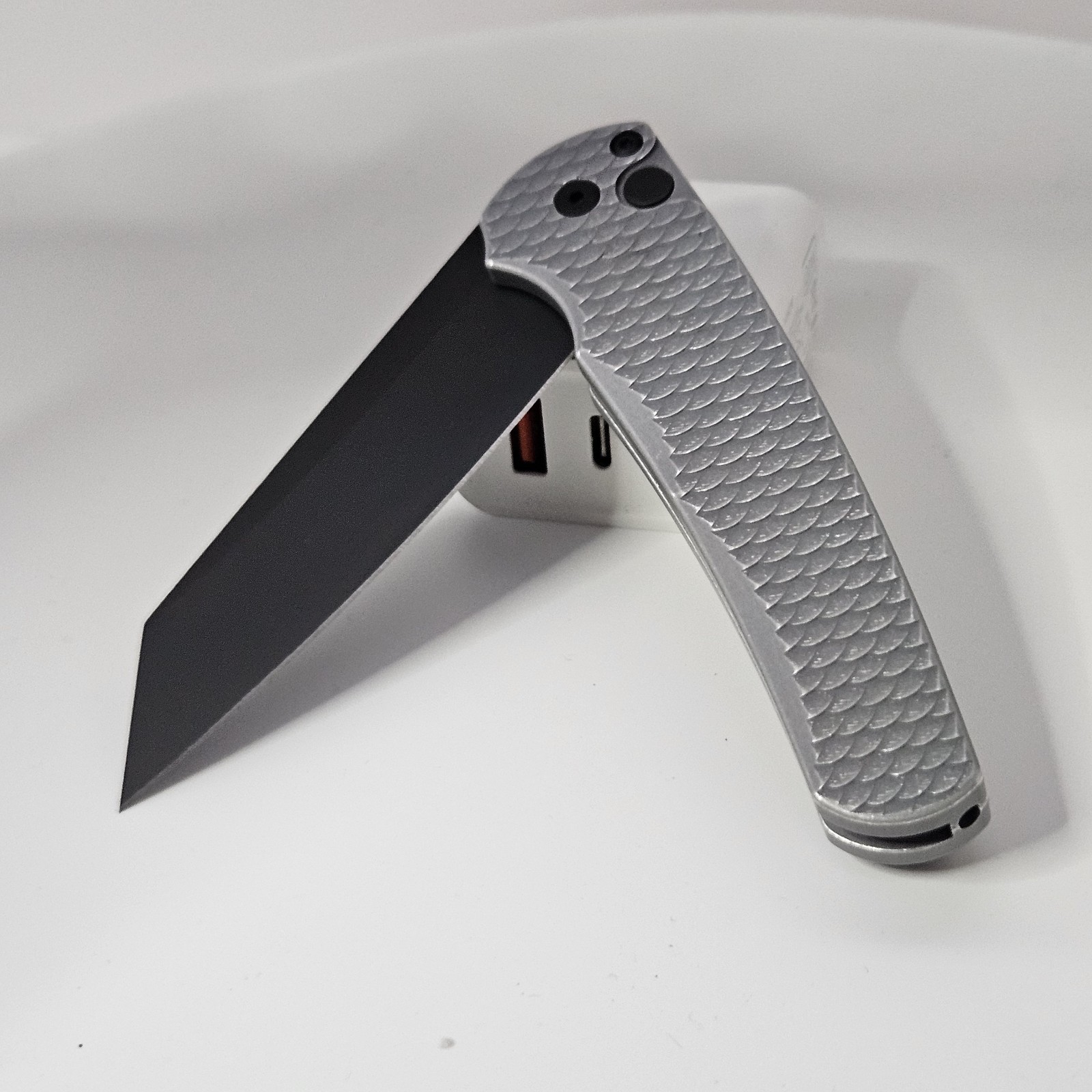 Protech Malibu Flipper- Reverse Tanto- Grey Battleworn Dragon Scale- Magnacut