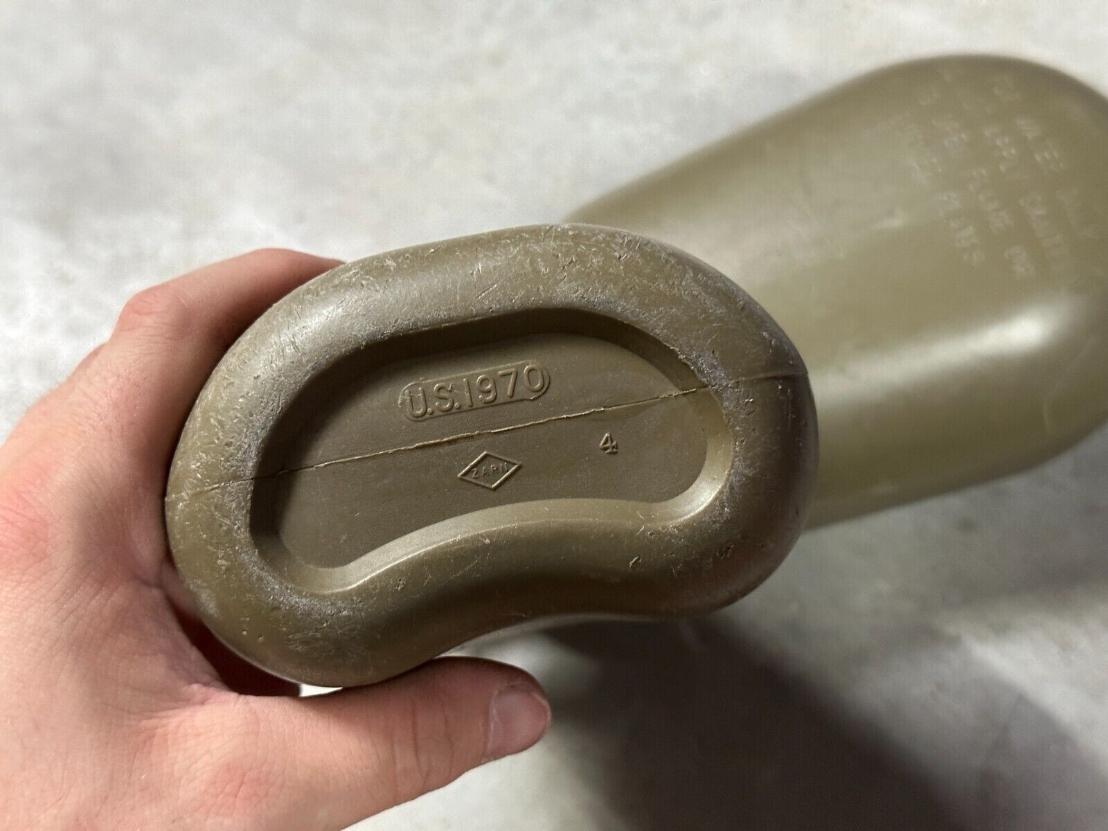 US Military 1 Quart Canteen Hard Plastic w/ NBC Cap OD Green 1QT Army G / VGC