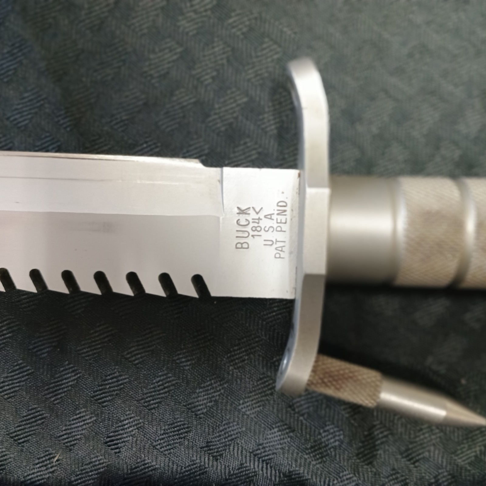 Buck 184 1986 Survival/Combat Fixed Blade Knife w/ Sheath Vintage Pre-patent US