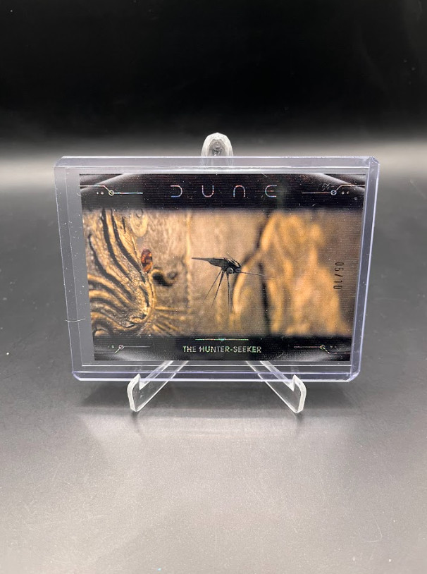 2024 Topps Chrome Dune The Hunter Seeker Black Wave /10