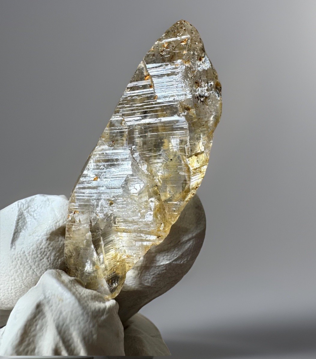 “Golden Vein” Ganesh Himalayan Quartz Akashic Natural Golden Iron healed Crystal