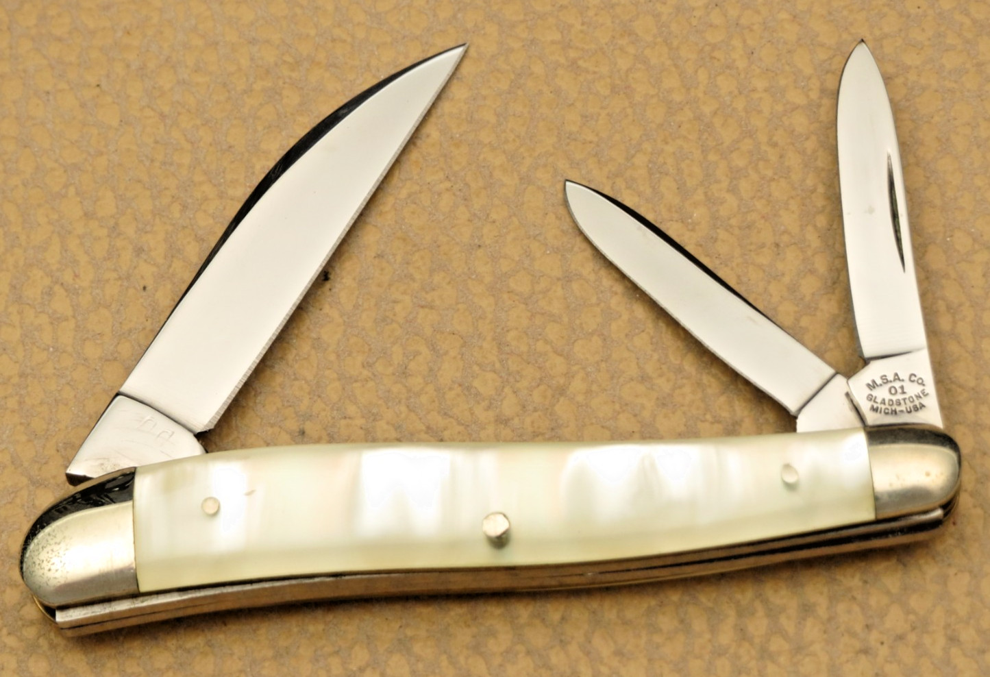 MARBLES USA by Queen Cutlery Wharncliffe Whittler Knife Cracked Ice Handles MINT