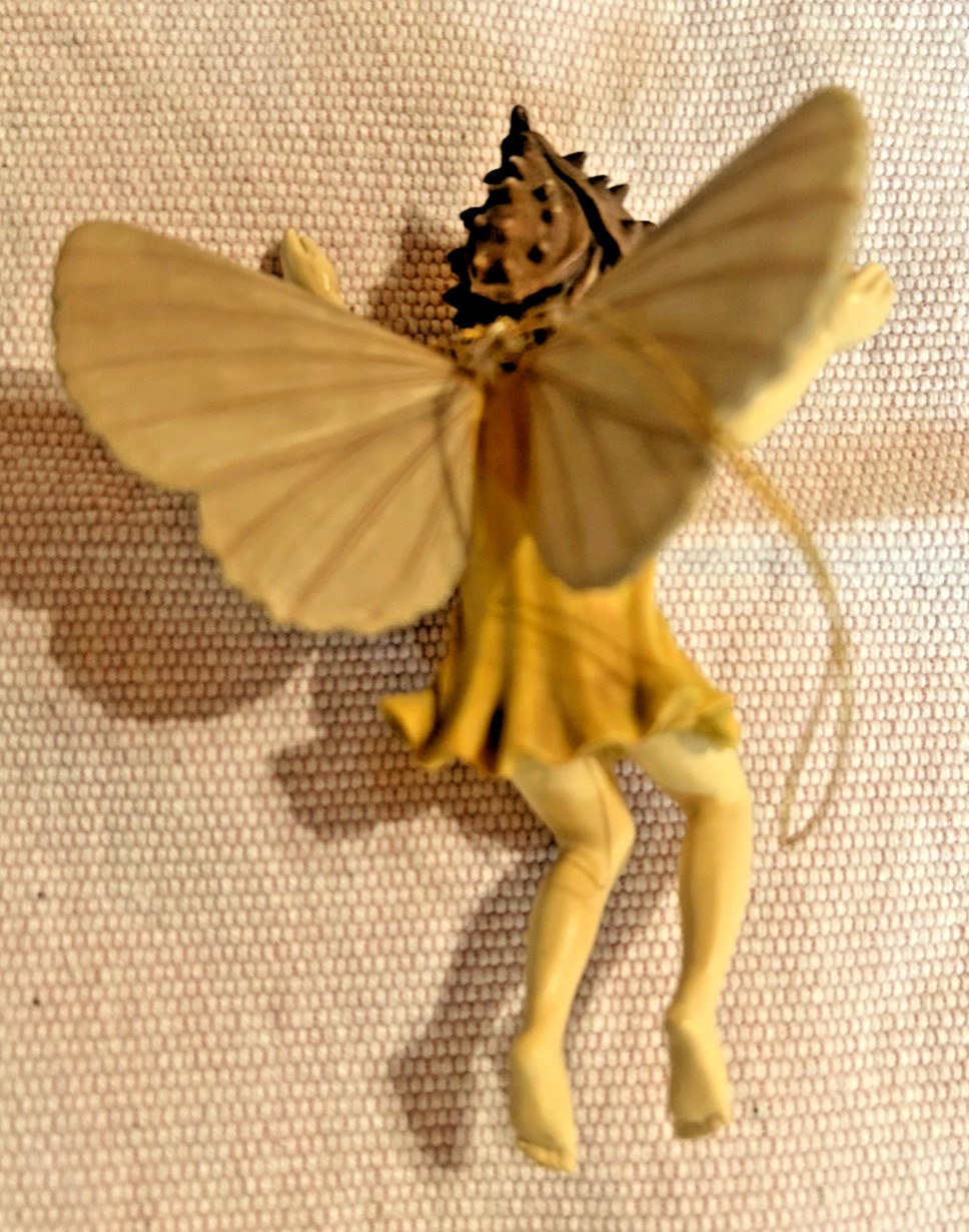 Retired Cicely Mary Barker Beechnut Flower Fairy Ornament Yellow Garden Spring