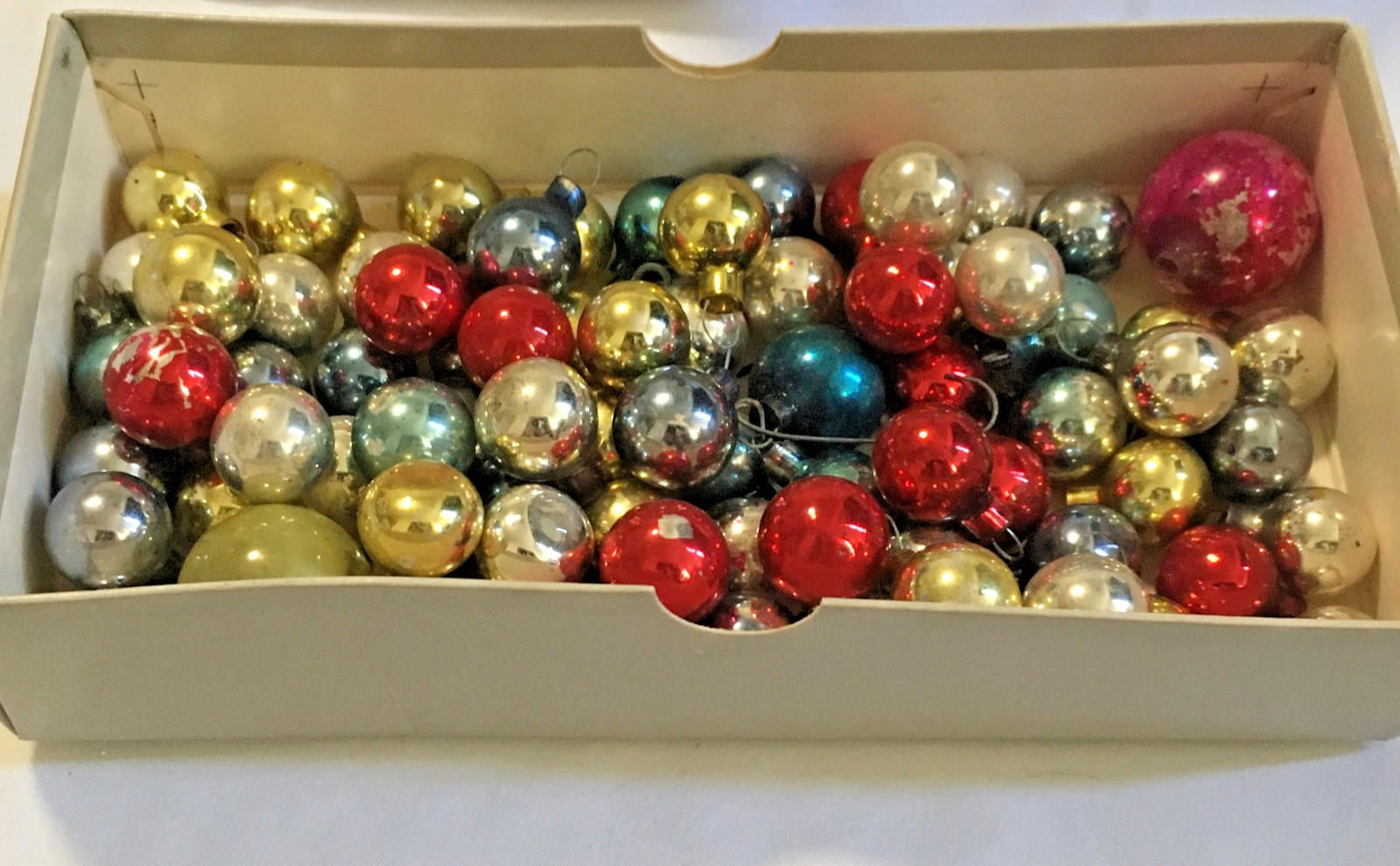 LARGE LOT CHRISTMAS TREE MERCURY GLASS ORNAMENTS MULTI COLOR READ