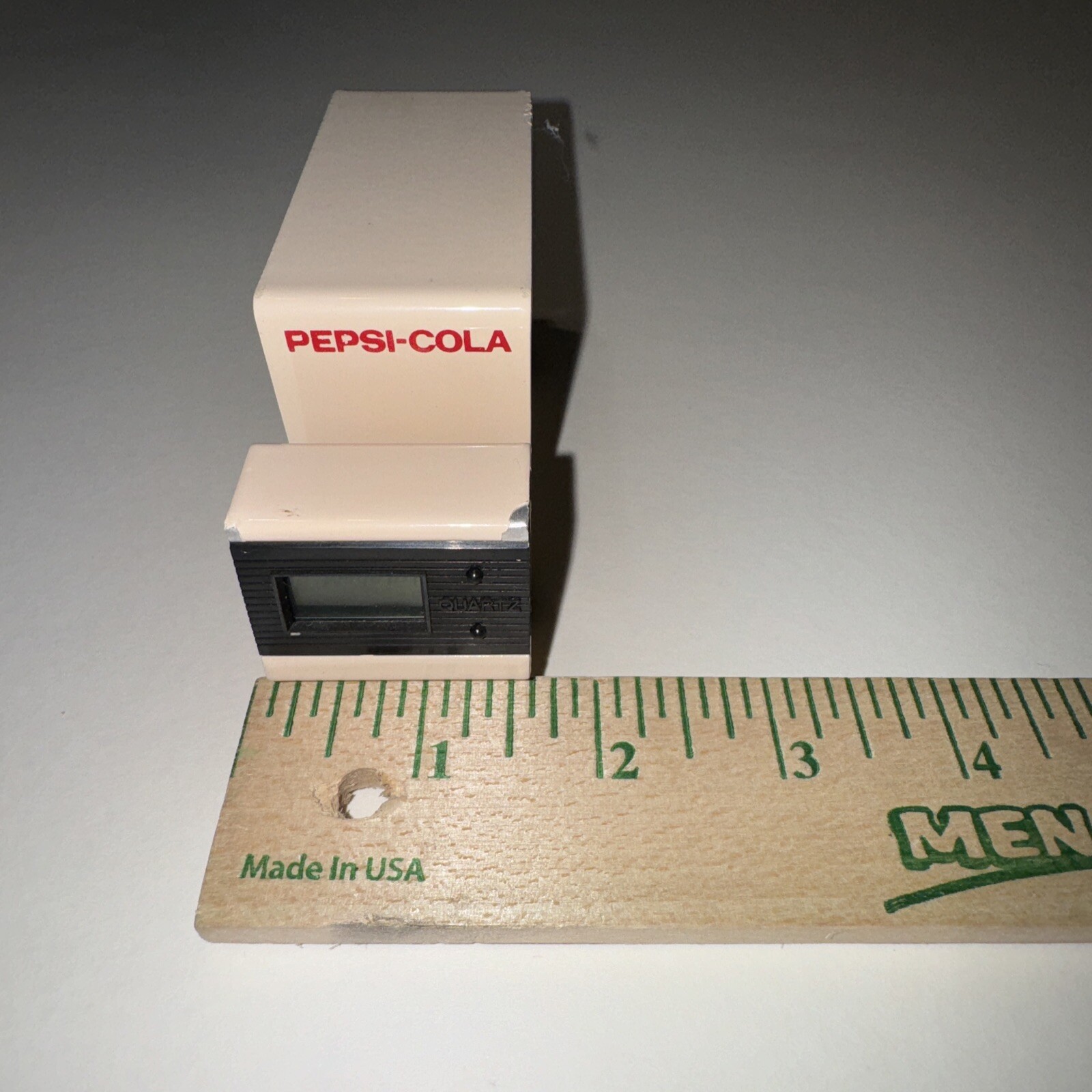 1980s Pepsi New Generation Award Desk Top Clock HEAVY METAL Truck PAPER-WEIGHT