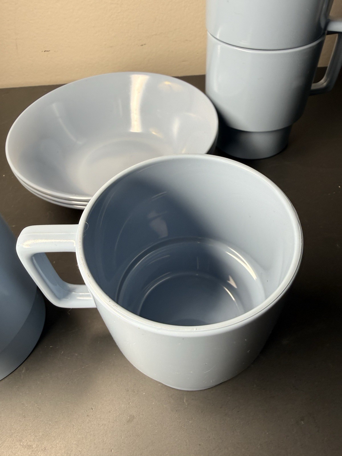 Texas Ware 5.5″ Denim Blue Bowls A2 MCM Melamine Berry & Stackable Coffee Mugs