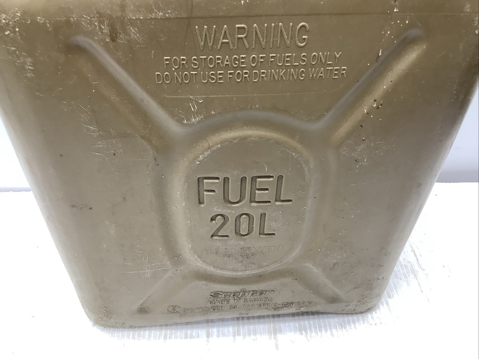 Scepter Genuine 5 Gallon / 20 L Olive Drab Military Fuel Can
