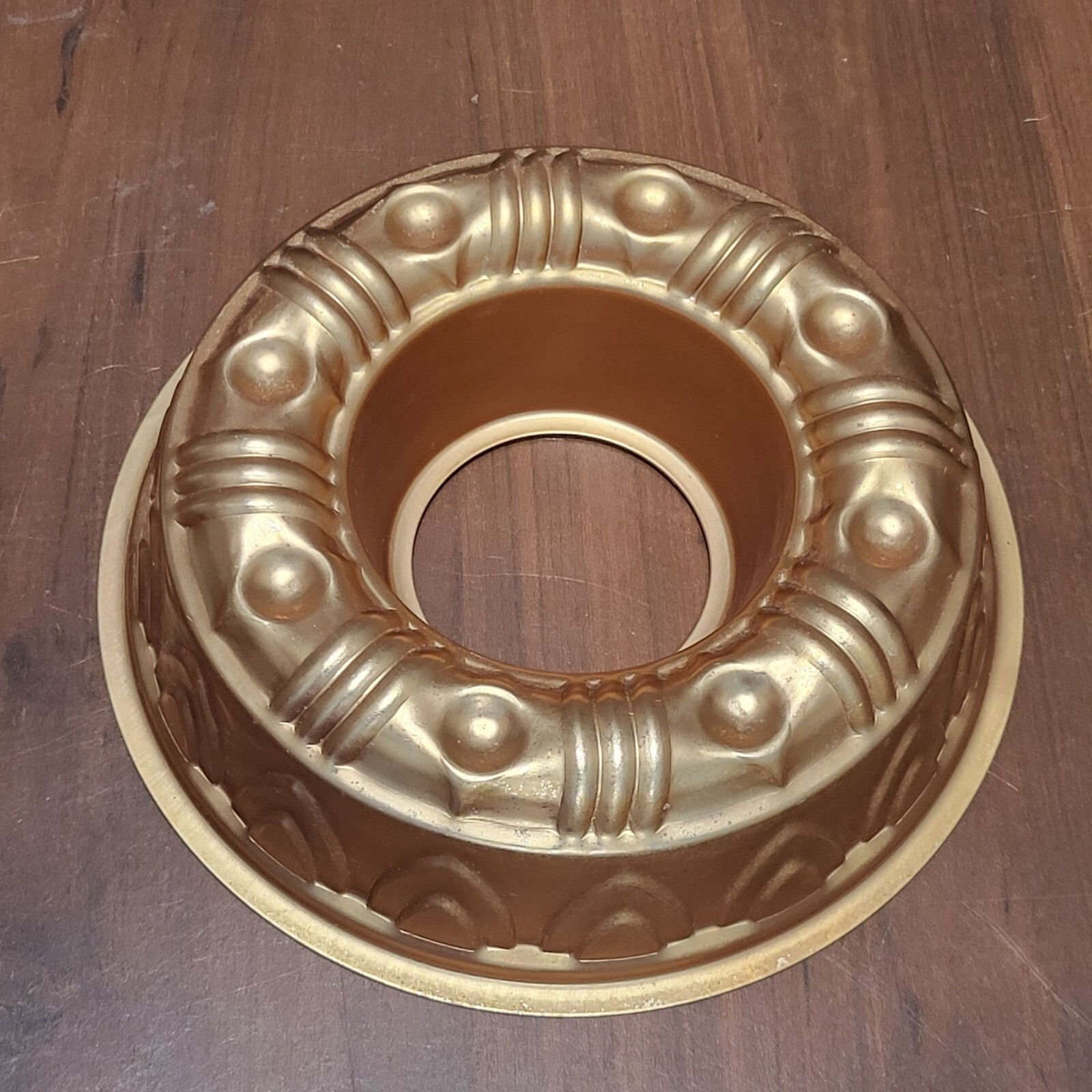 Vintage Copper Aluminum Hanging Round Jello Tin Mold Wall Bundt Fruit Cake Pan